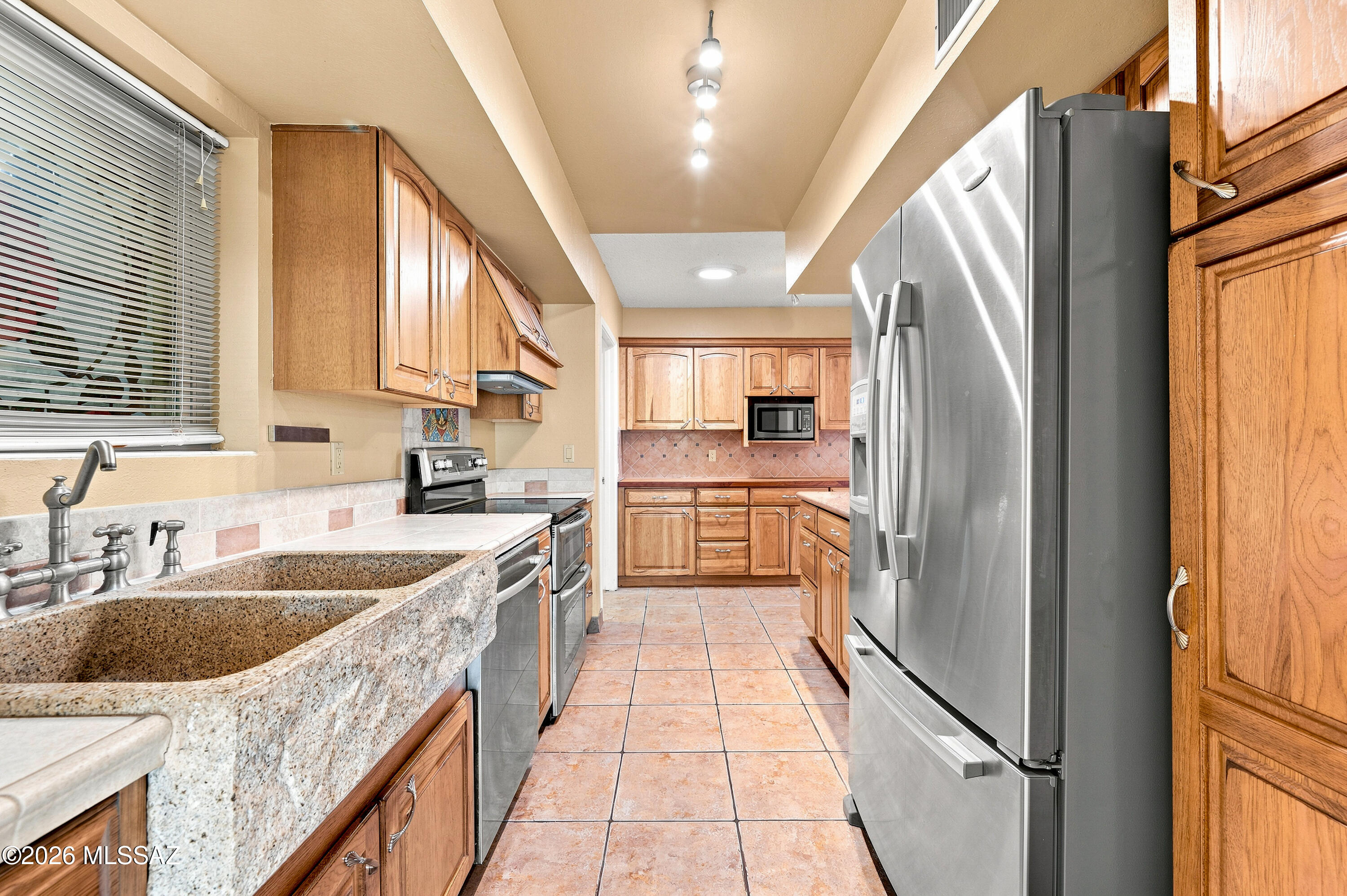 Continental Vistas(1-302) - Residential