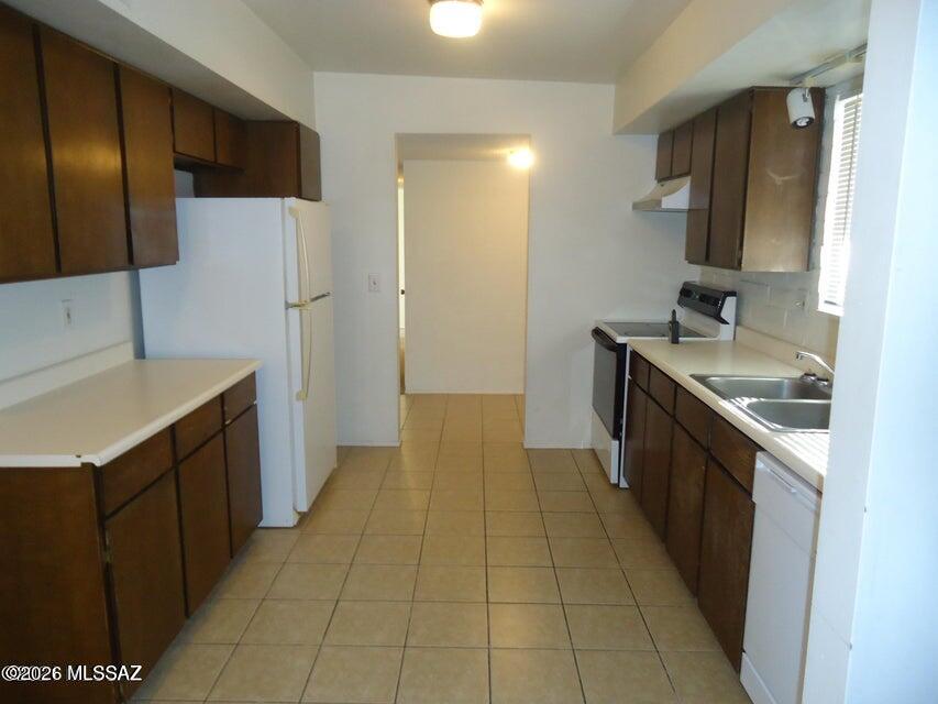 Marved Manor (1-25) - Residential Lease