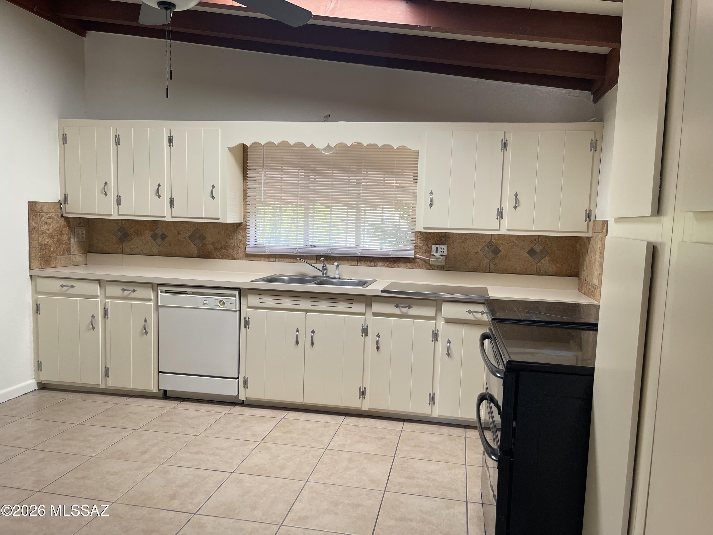 Cloverleaf Resub. - Residential
