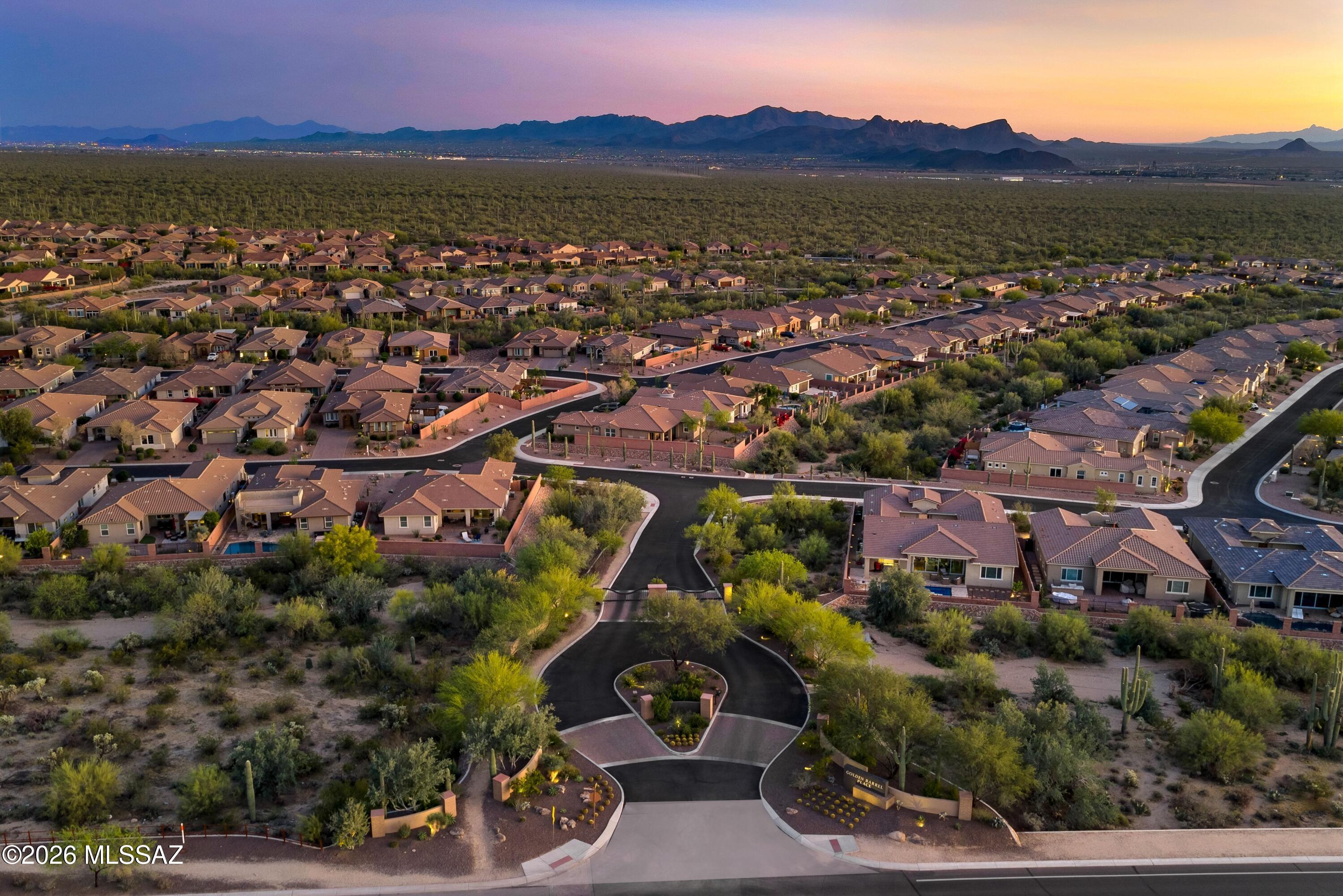 Golden Barrel Place At Dove Mountain SQ20141710079 - Residential