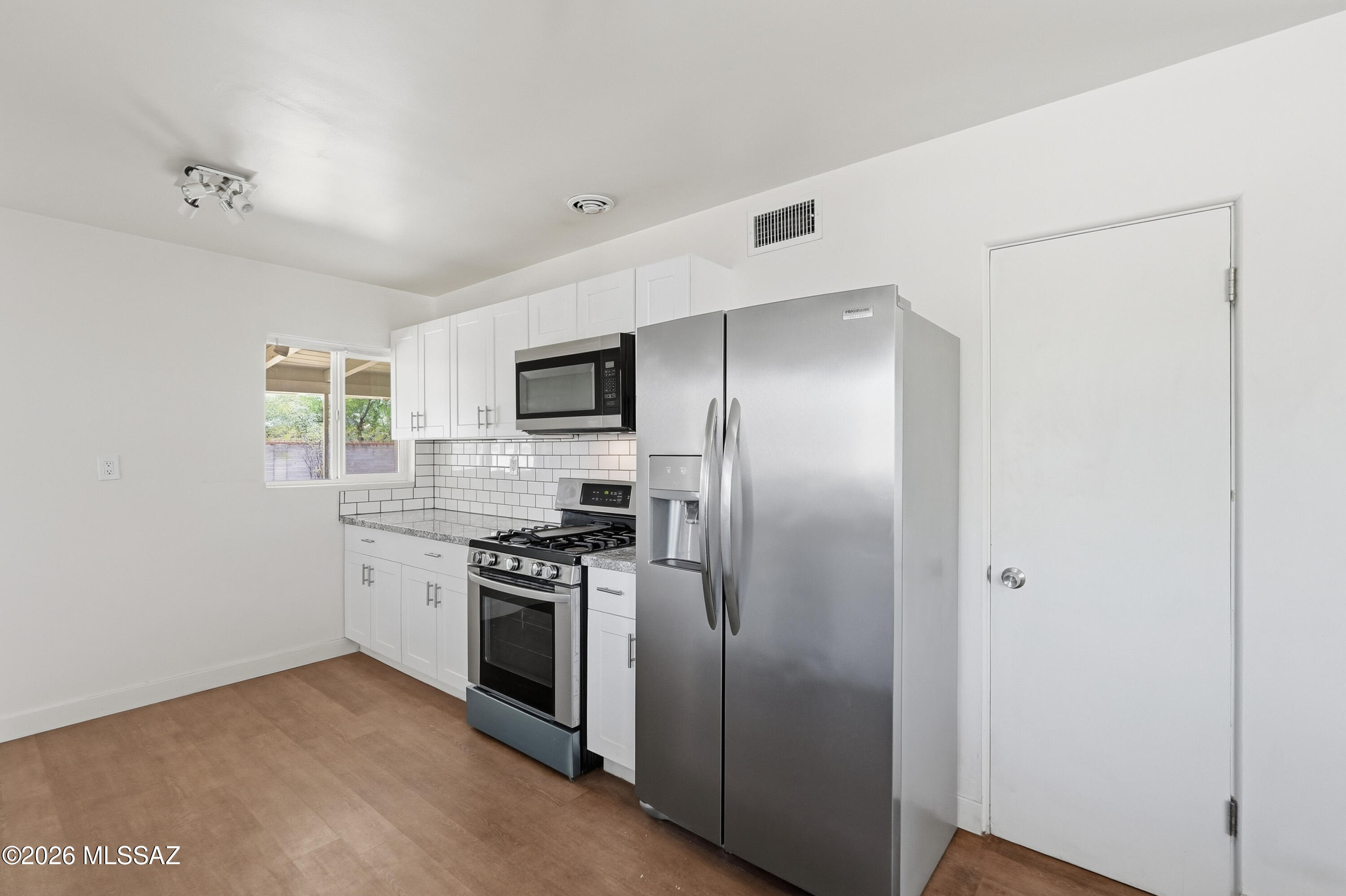 Alvernon Addition - Residential Lease