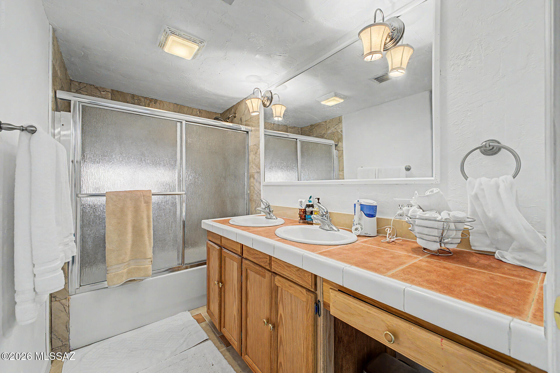 New Tucson Unit NO. 23 (140-261) - Residential