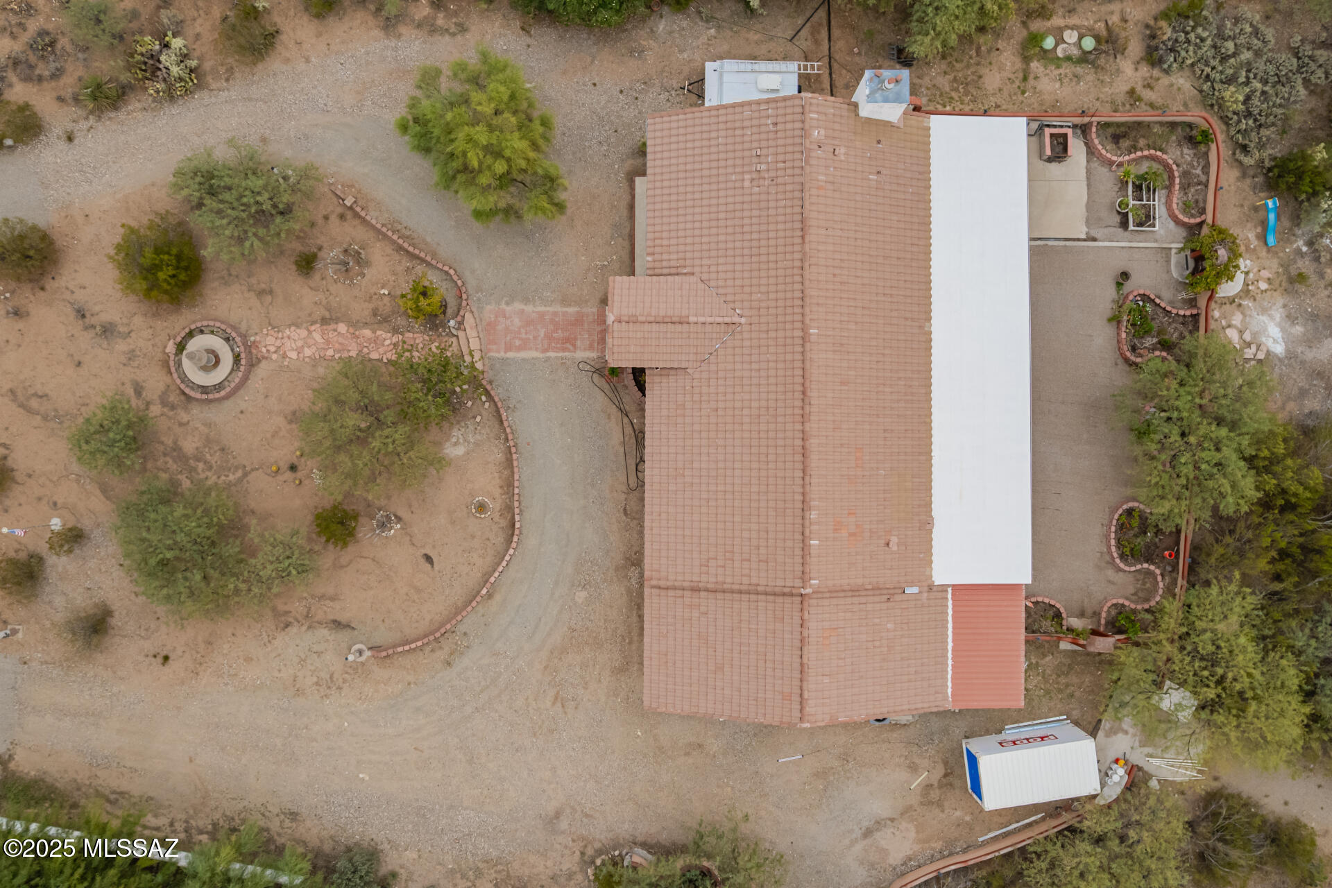 New Tucson Unit NO. 23 (140-261) - Residential