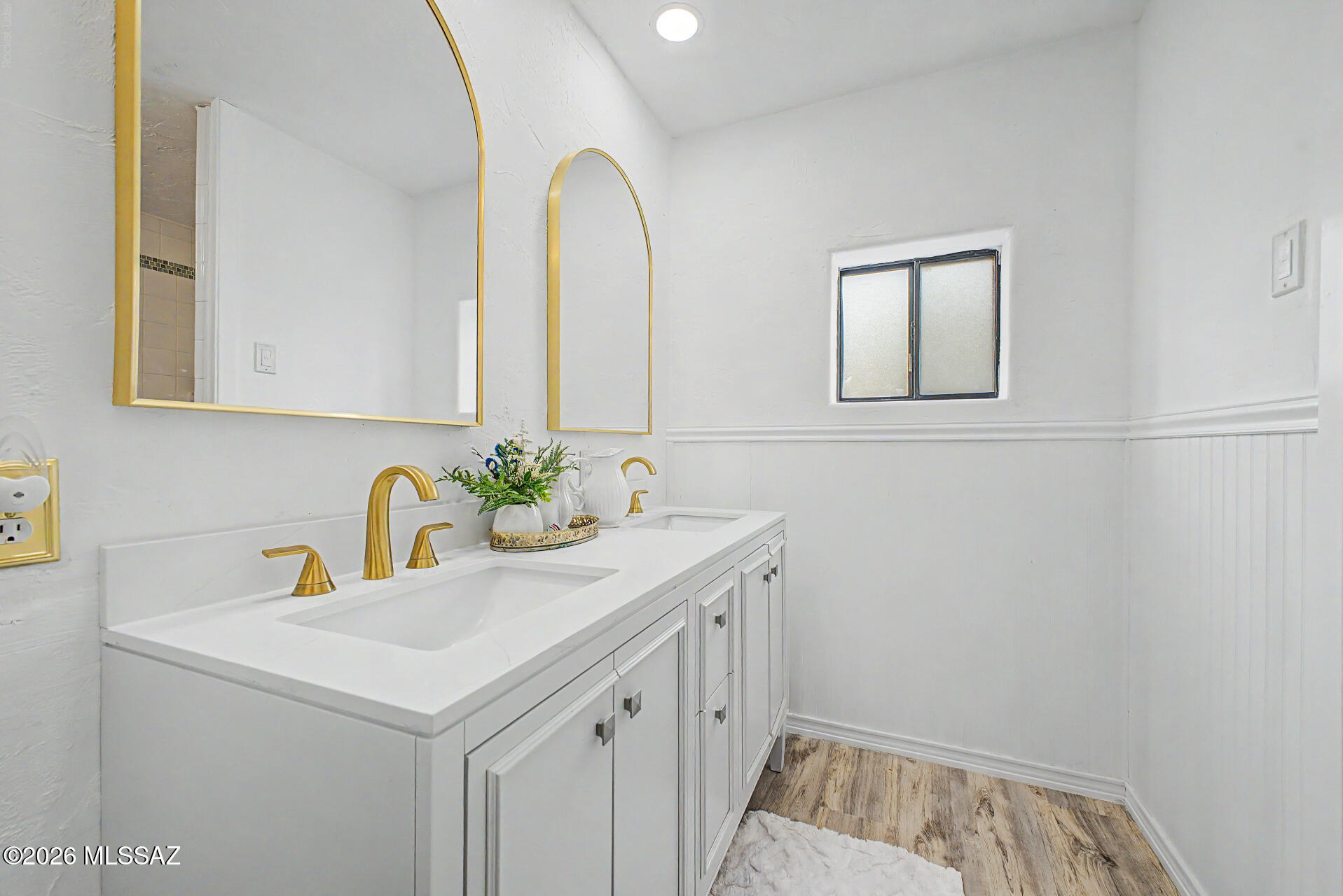 New Tucson Unit NO. 23 (140-261) - Residential