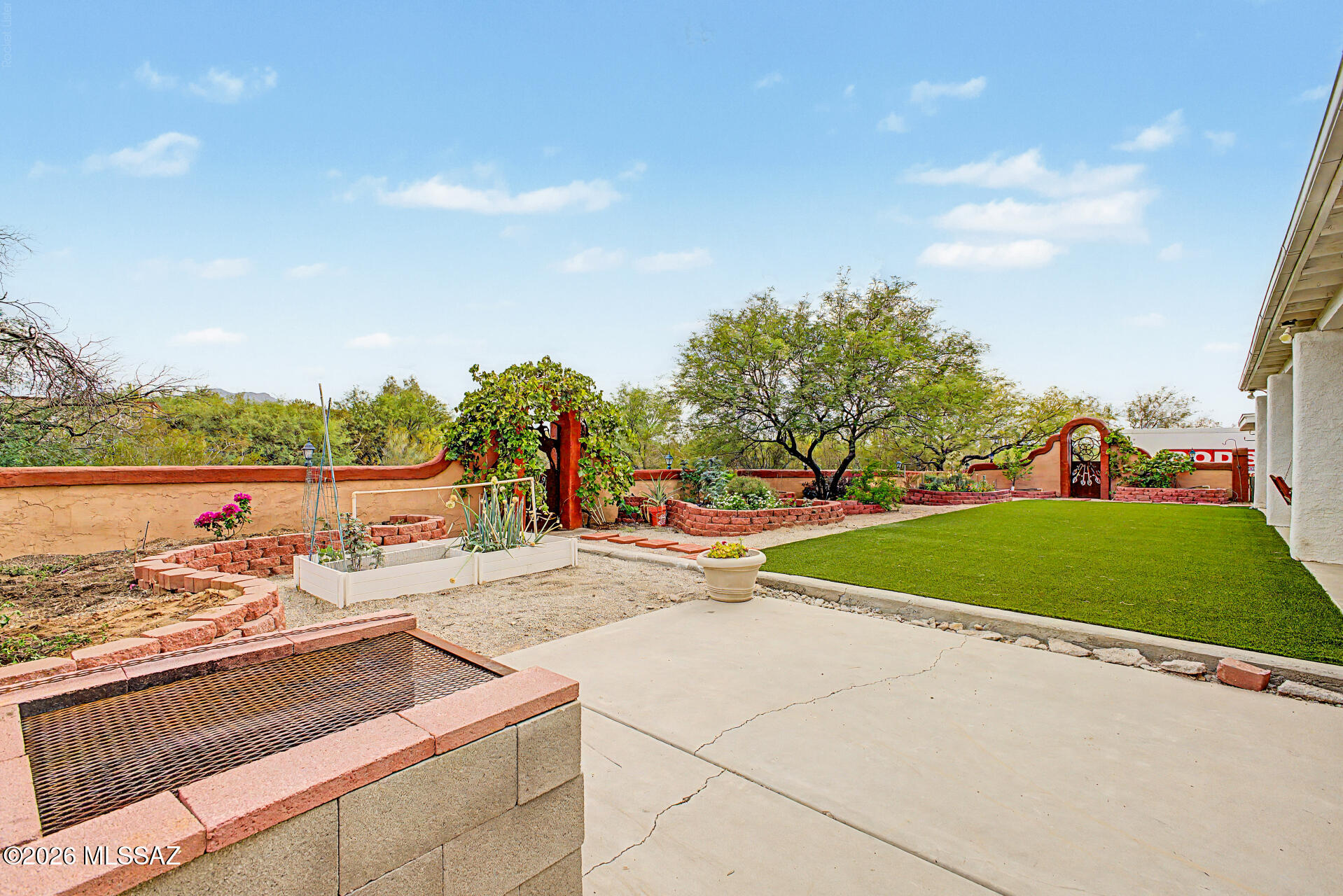 New Tucson Unit NO. 23 (140-261) - Residential