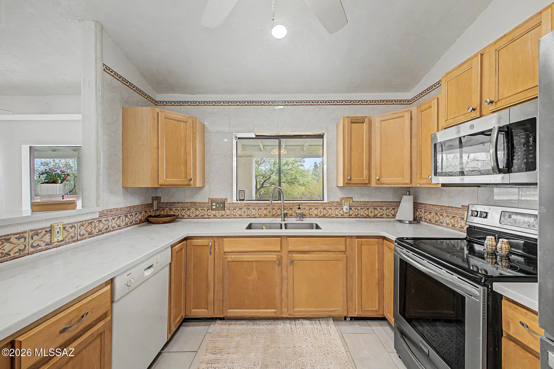 New Tucson Unit NO. 23 (140-261) - Residential