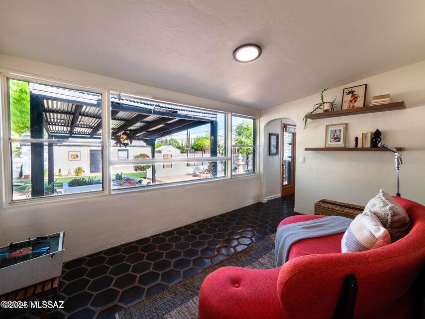 N/A - Residential Lease
