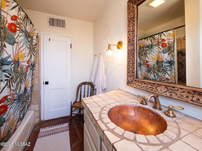 N/A - Residential Lease