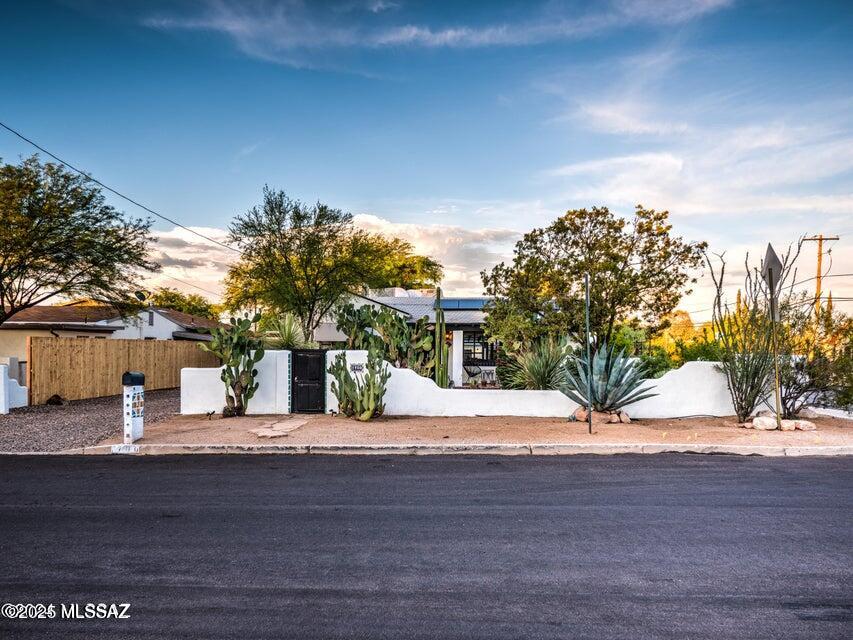 N/A - Residential Lease