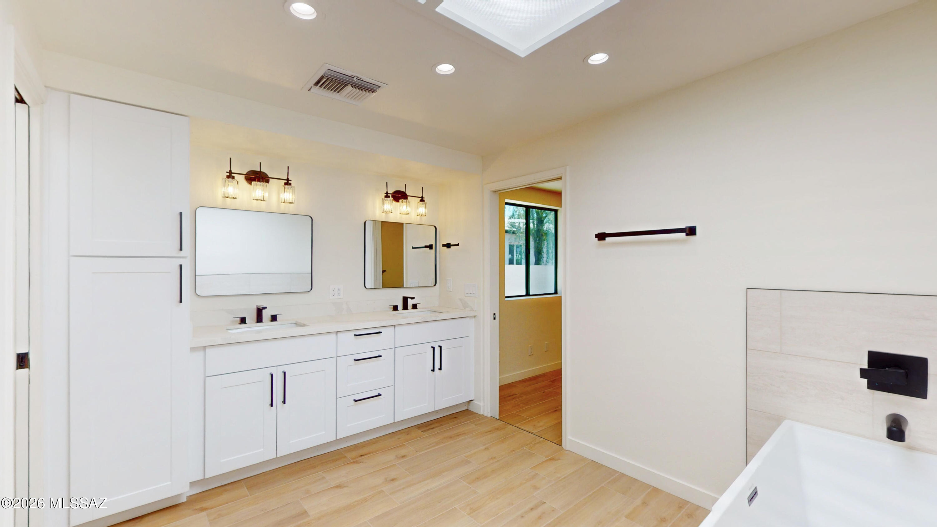 La Madera Addition - Residential