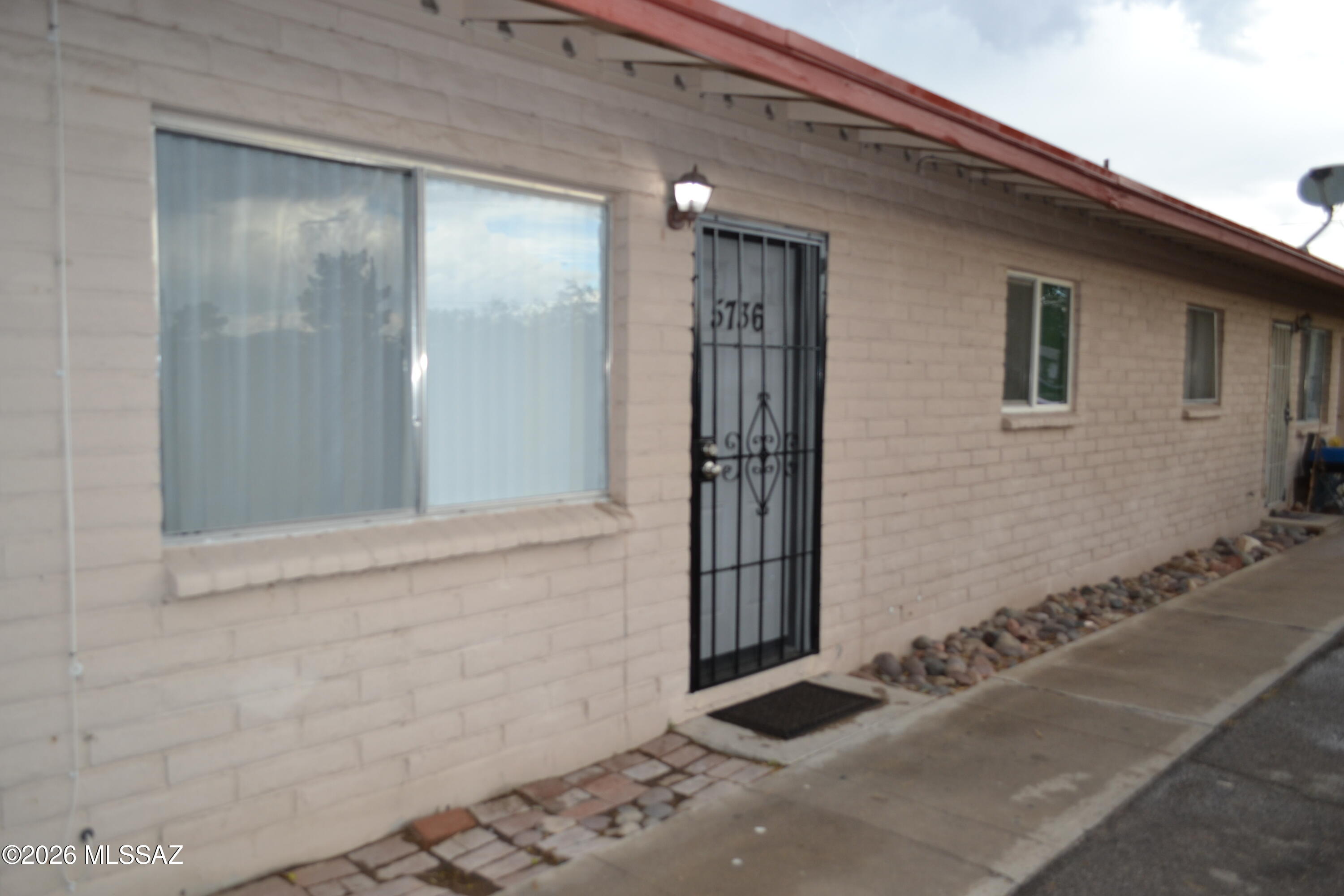 Plaza Verde Condos (1-6) - Residential Lease