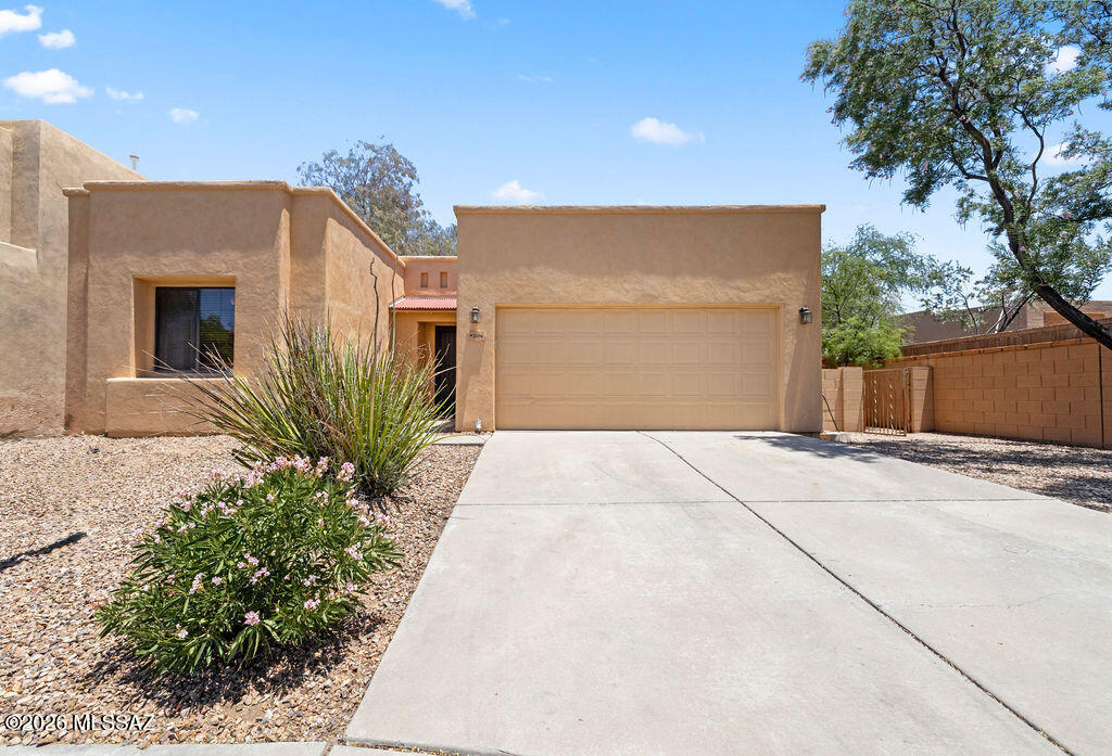 Desert Links (1-48) - Residential