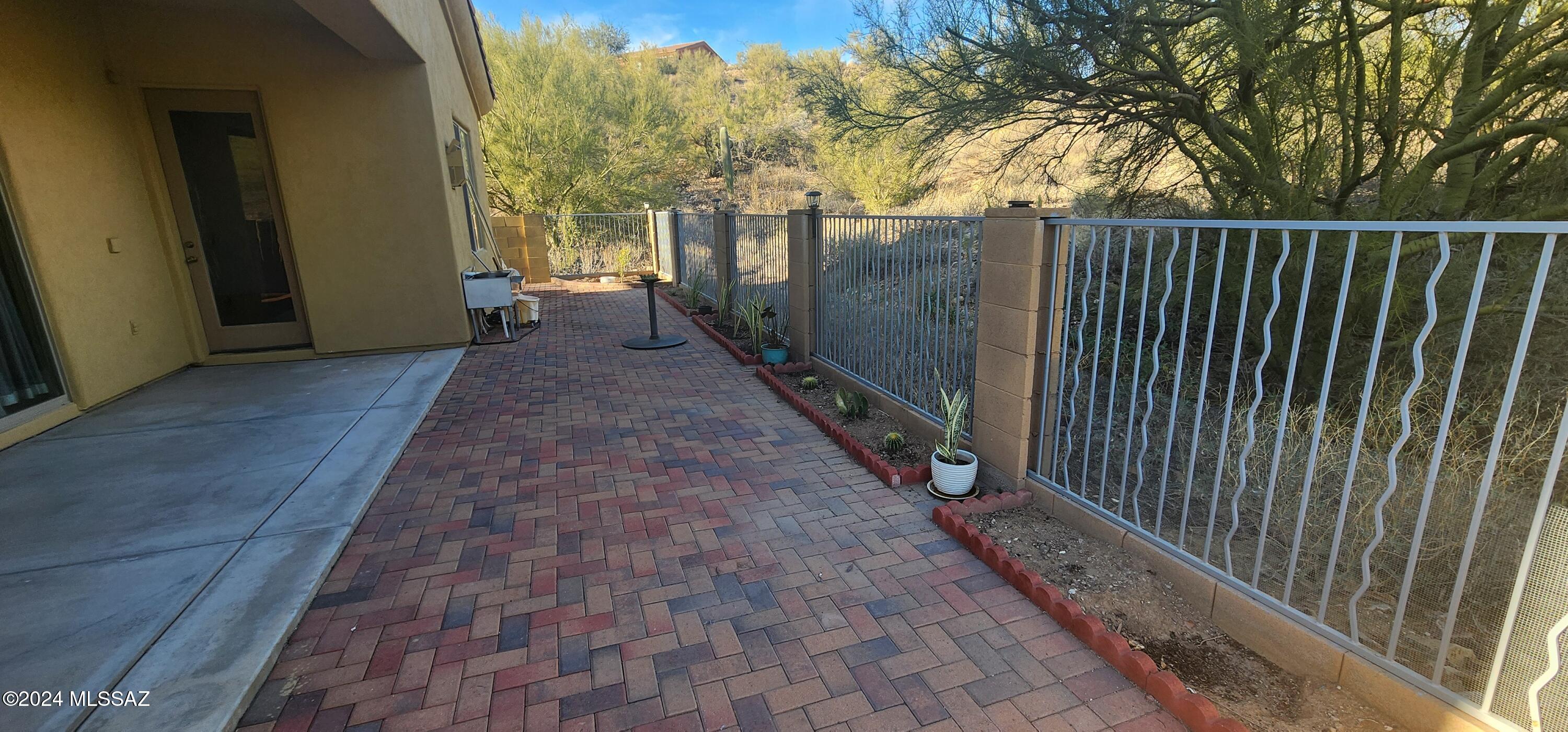 Rivers Edge II - Residential Lease