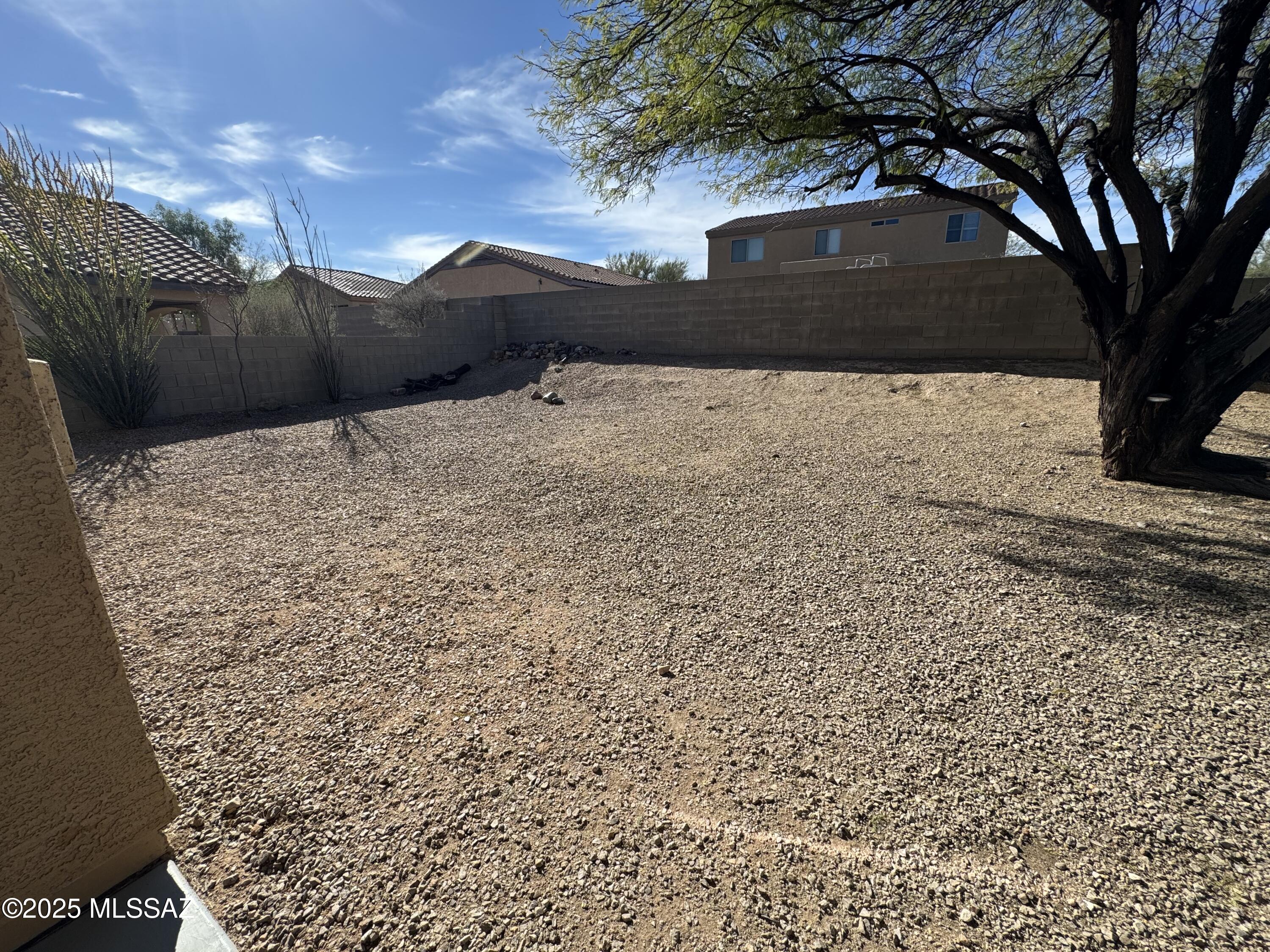 Vista Montana Estates - Residential Lease
