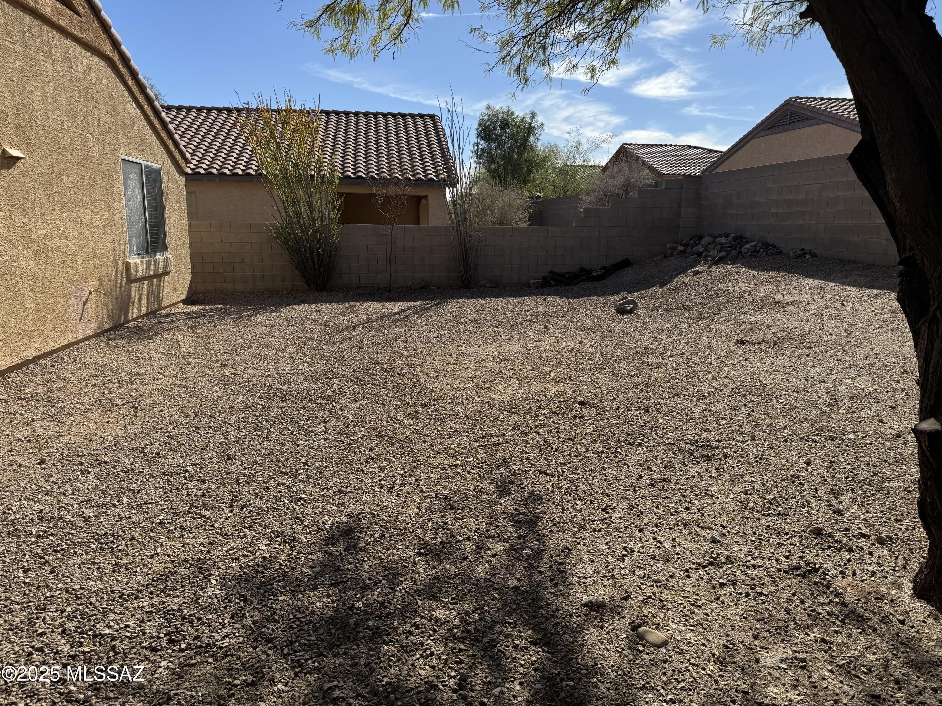 Vista Montana Estates - Residential Lease