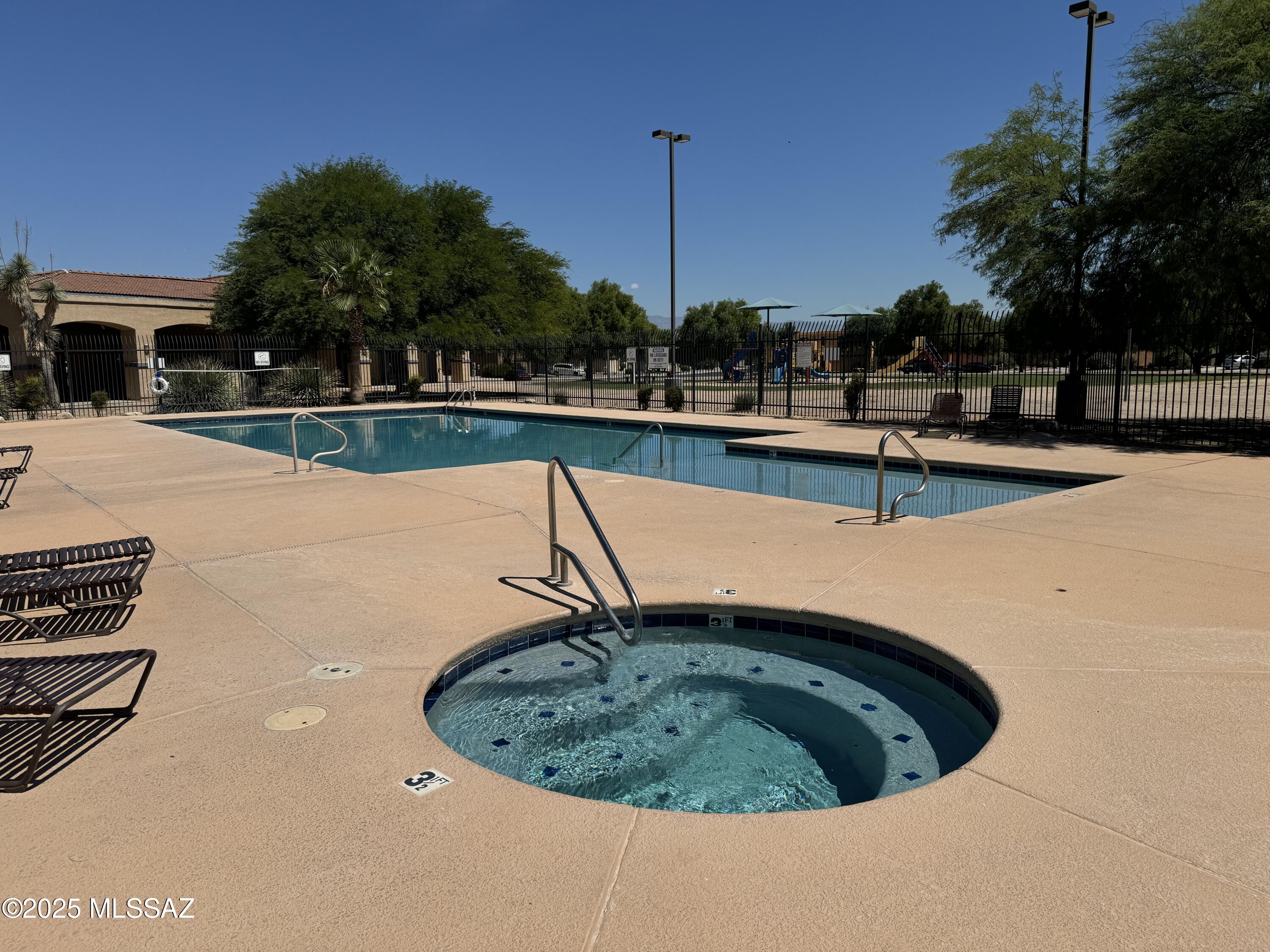 Vista Montana Estates - Residential Lease