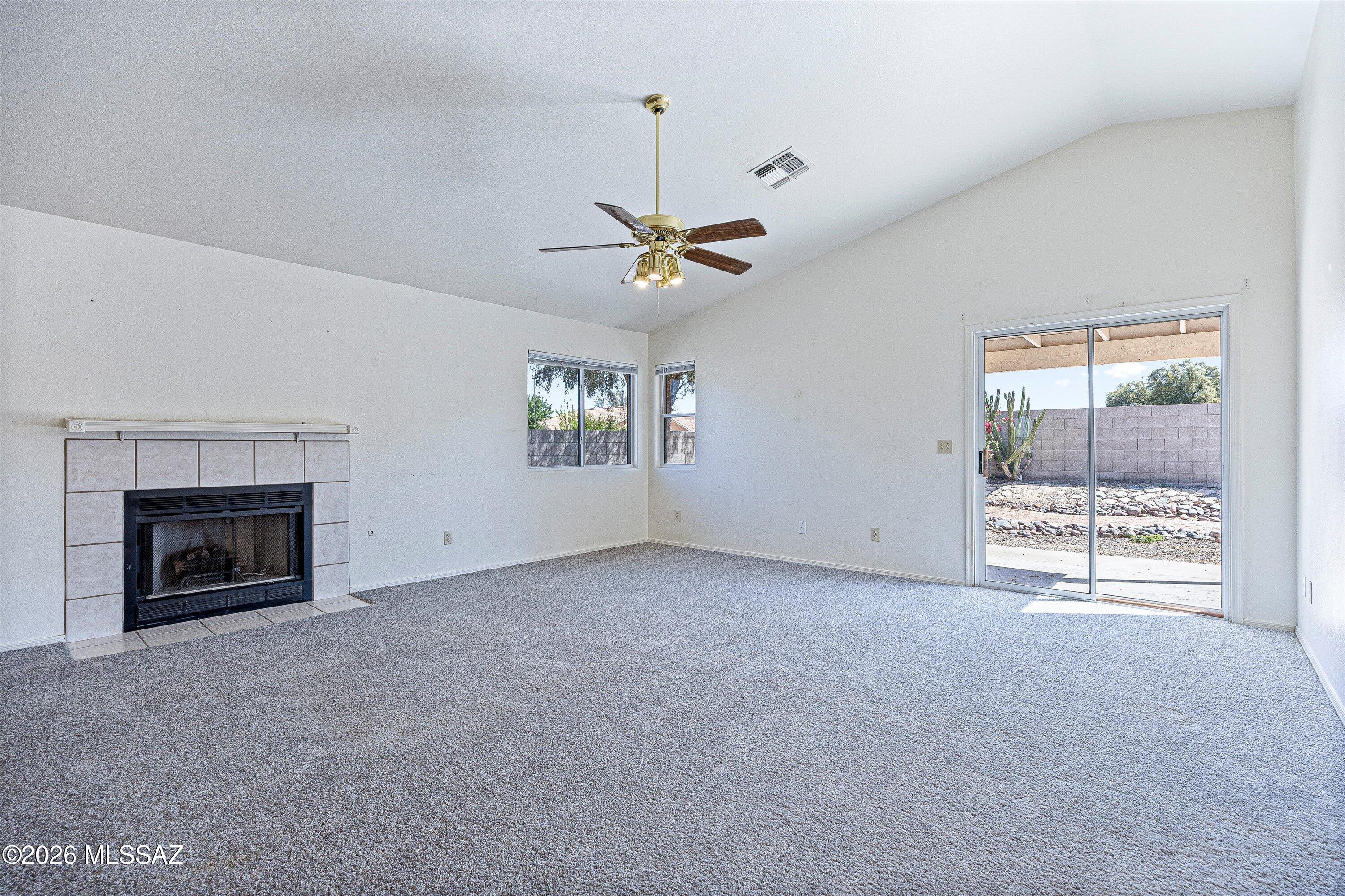 Elliott Homes At Rita Ranch (1-521) - Residential