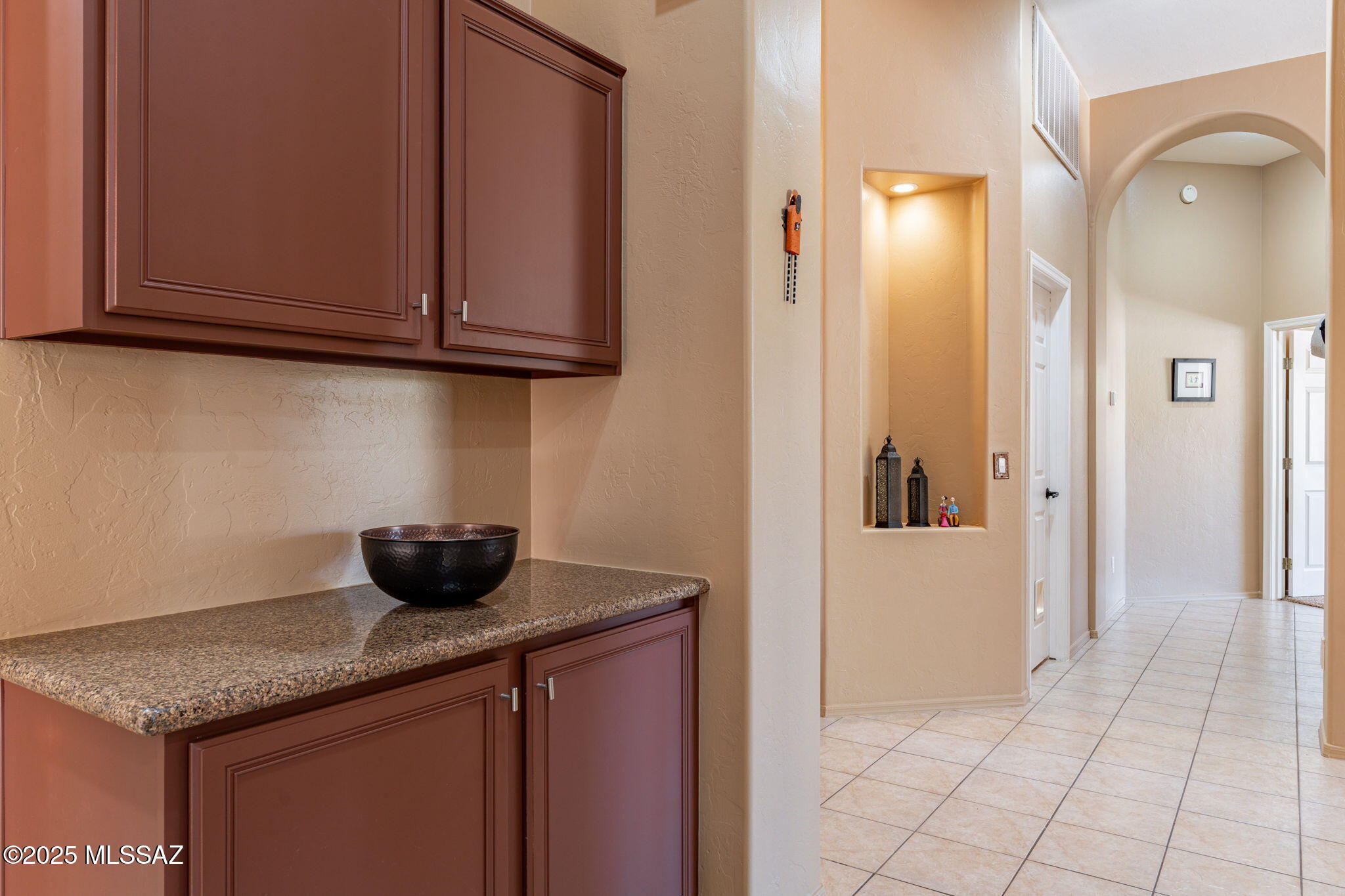 Desert Vista (1-205) - Residential Lease