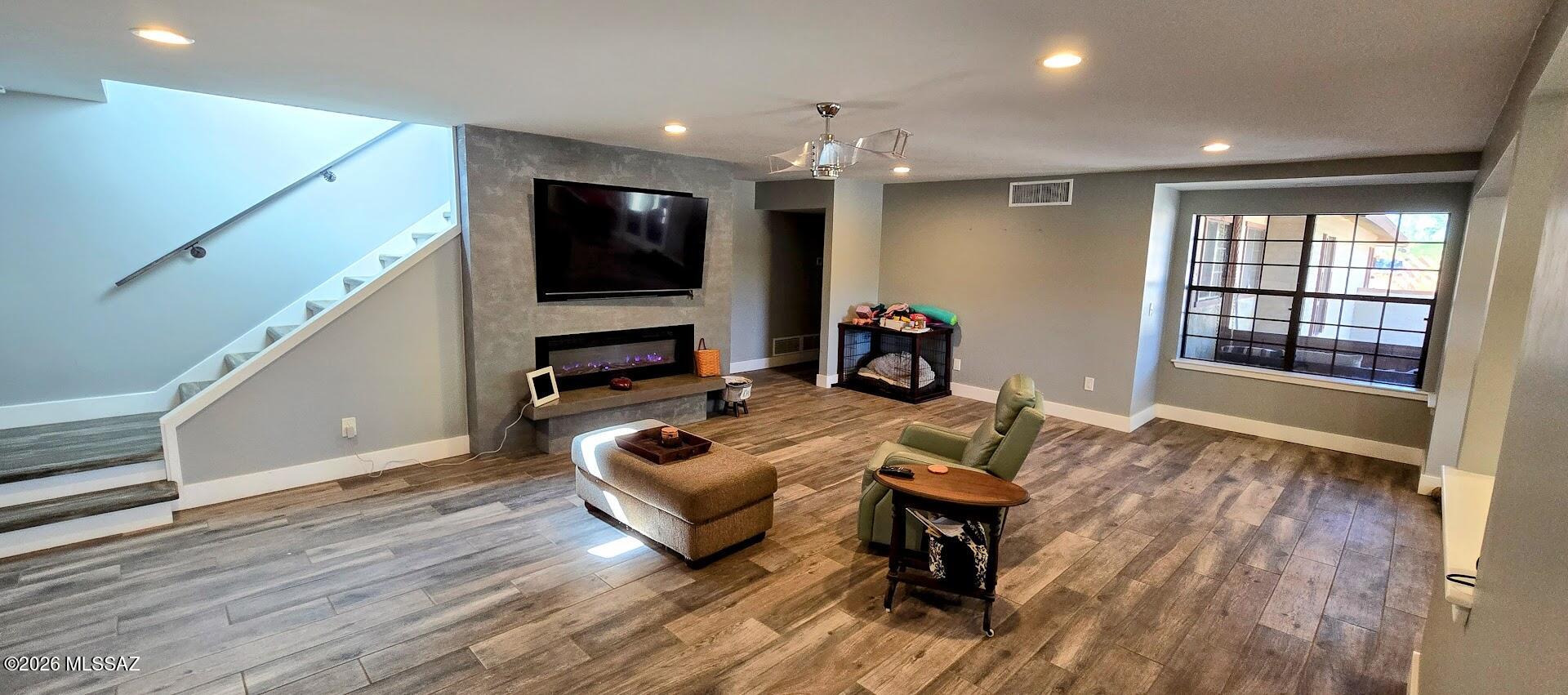 Tubac Terrace - Residential