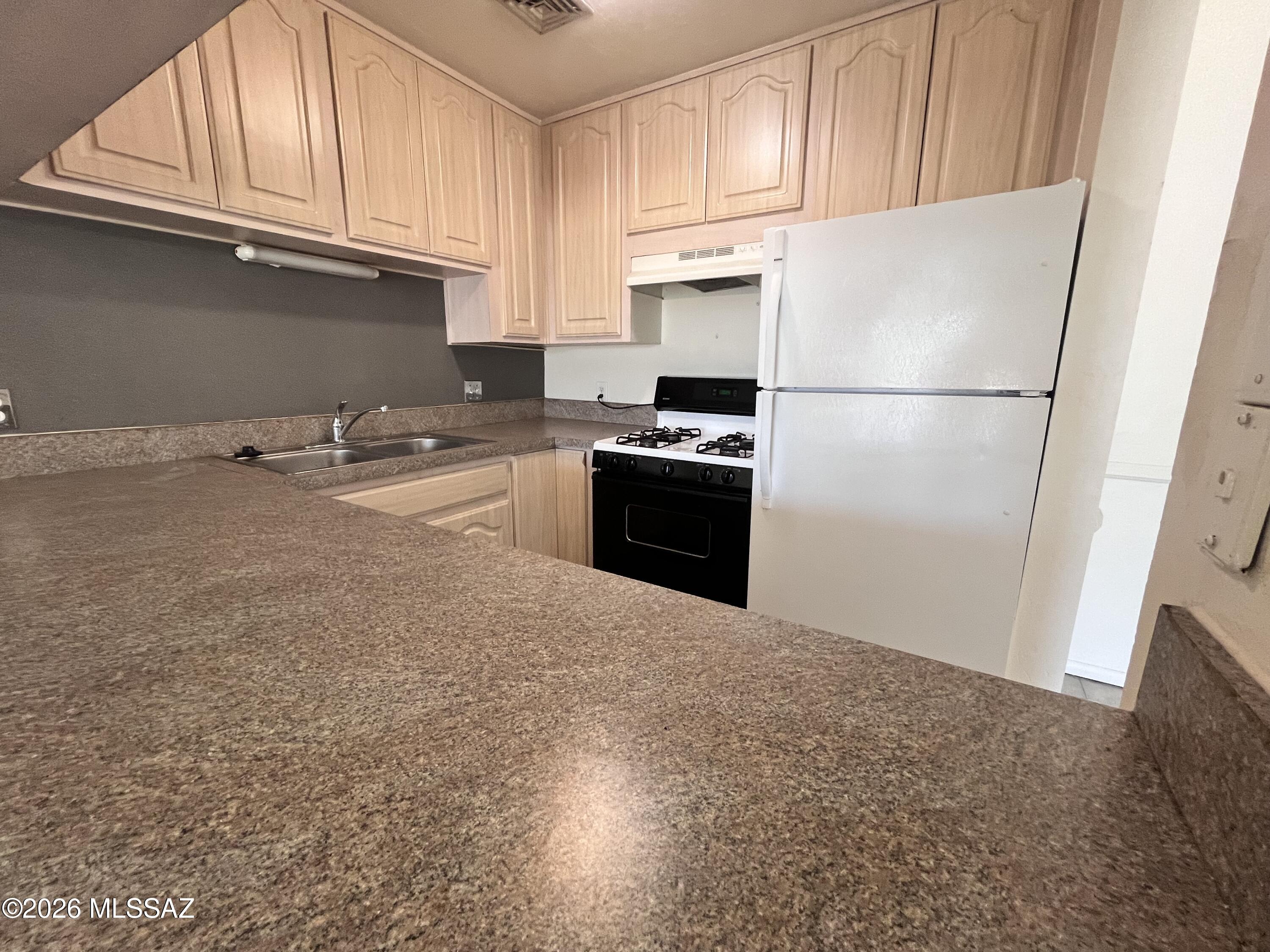 Langley Gardens Condominiums - Residential