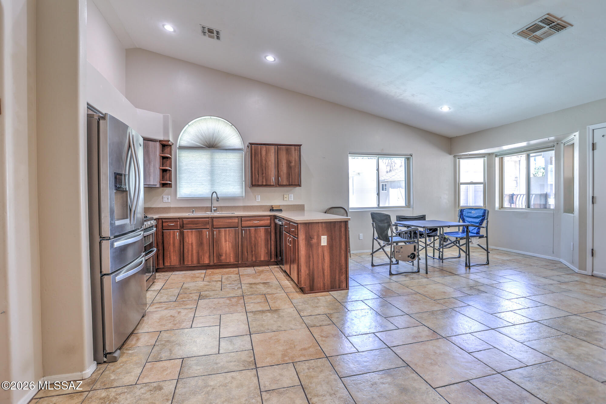 Thornydale Terrace(1-104) - Residential