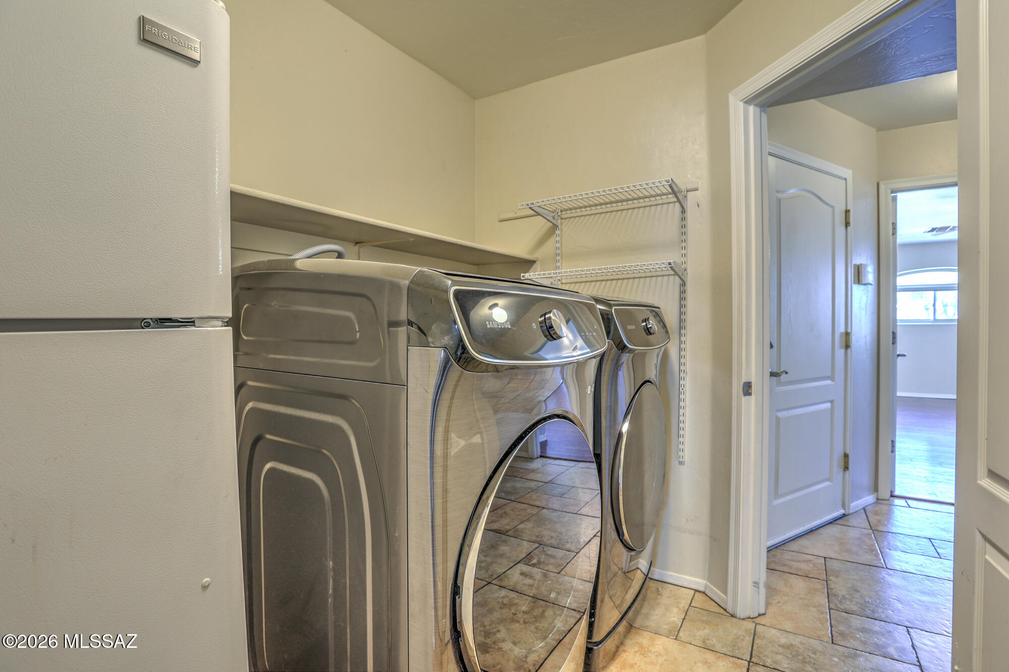 Thornydale Terrace(1-104) - Residential
