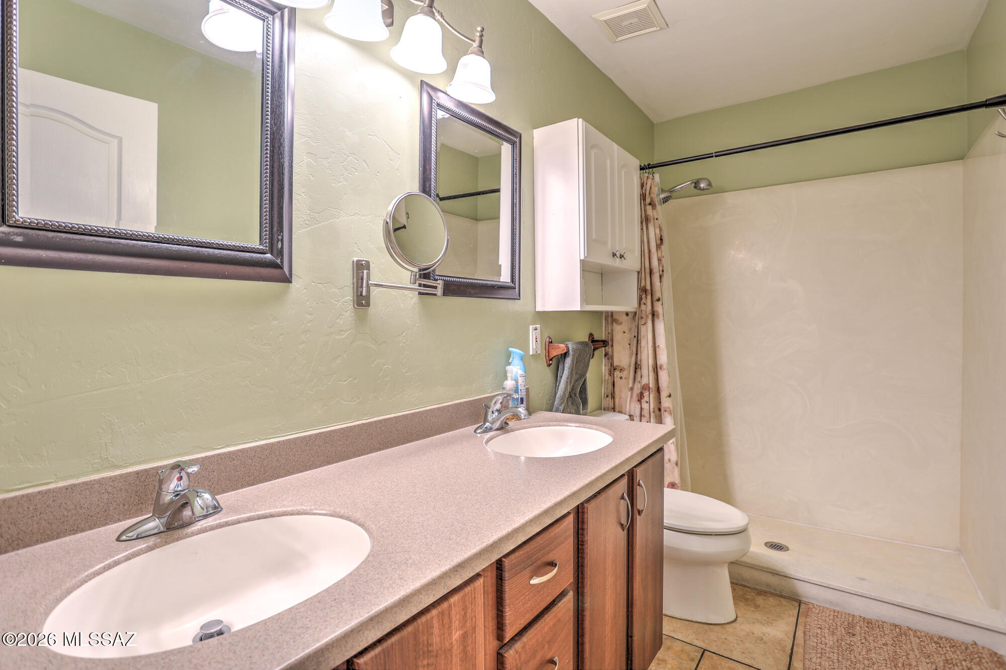 Thornydale Terrace(1-104) - Residential
