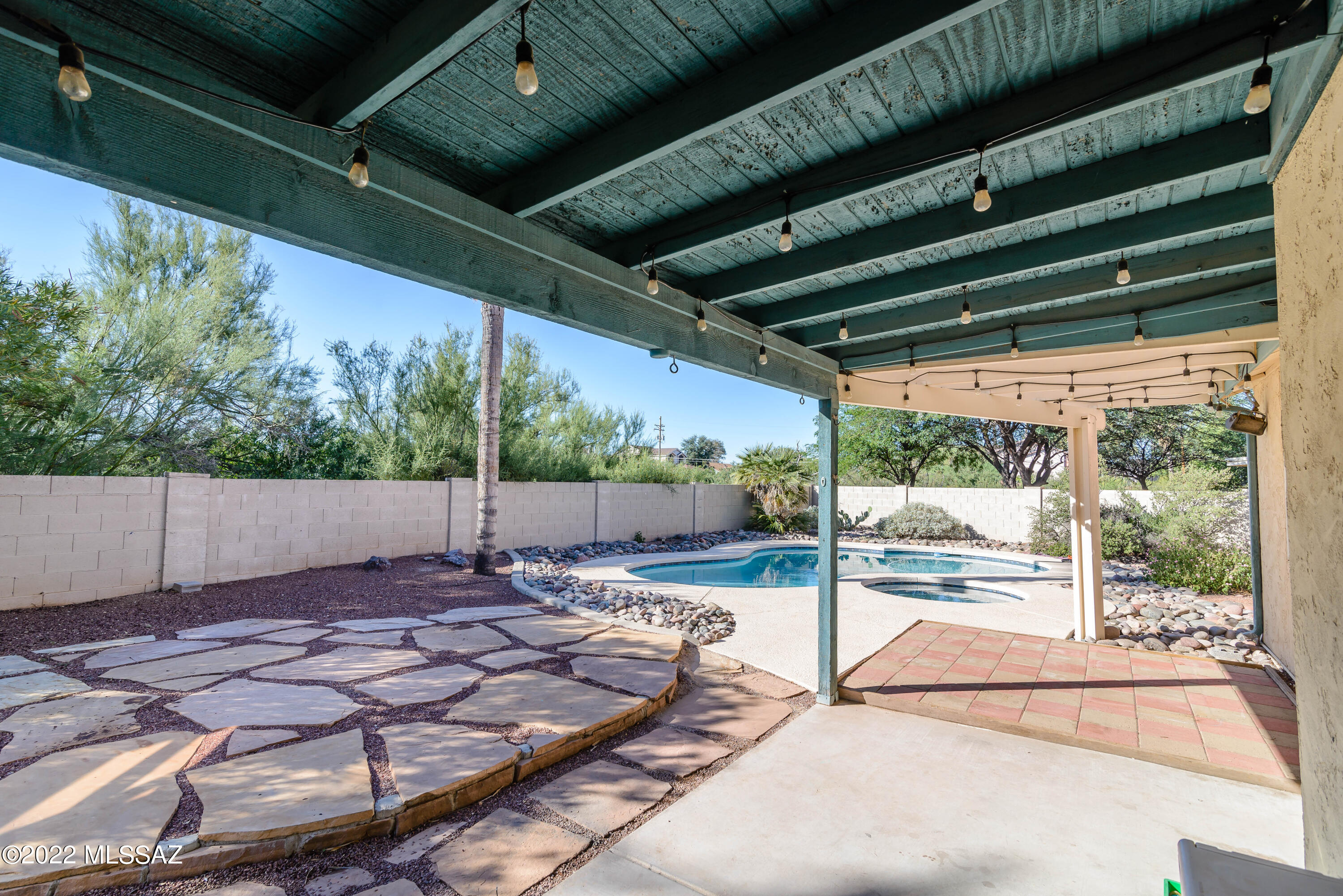 Richmond Place (1-63) - Residential Lease