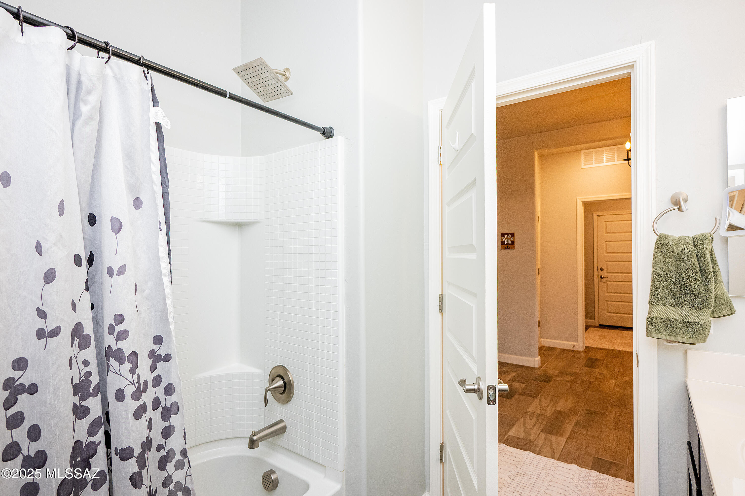 New Tucson Unit NO. 5 (1-312) - Residential