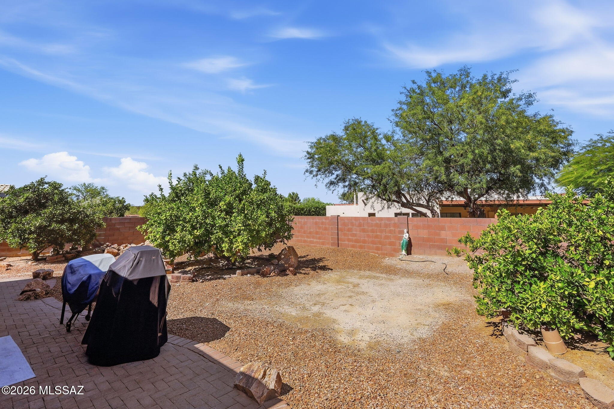 Colonias La Canada (83-219) - Residential