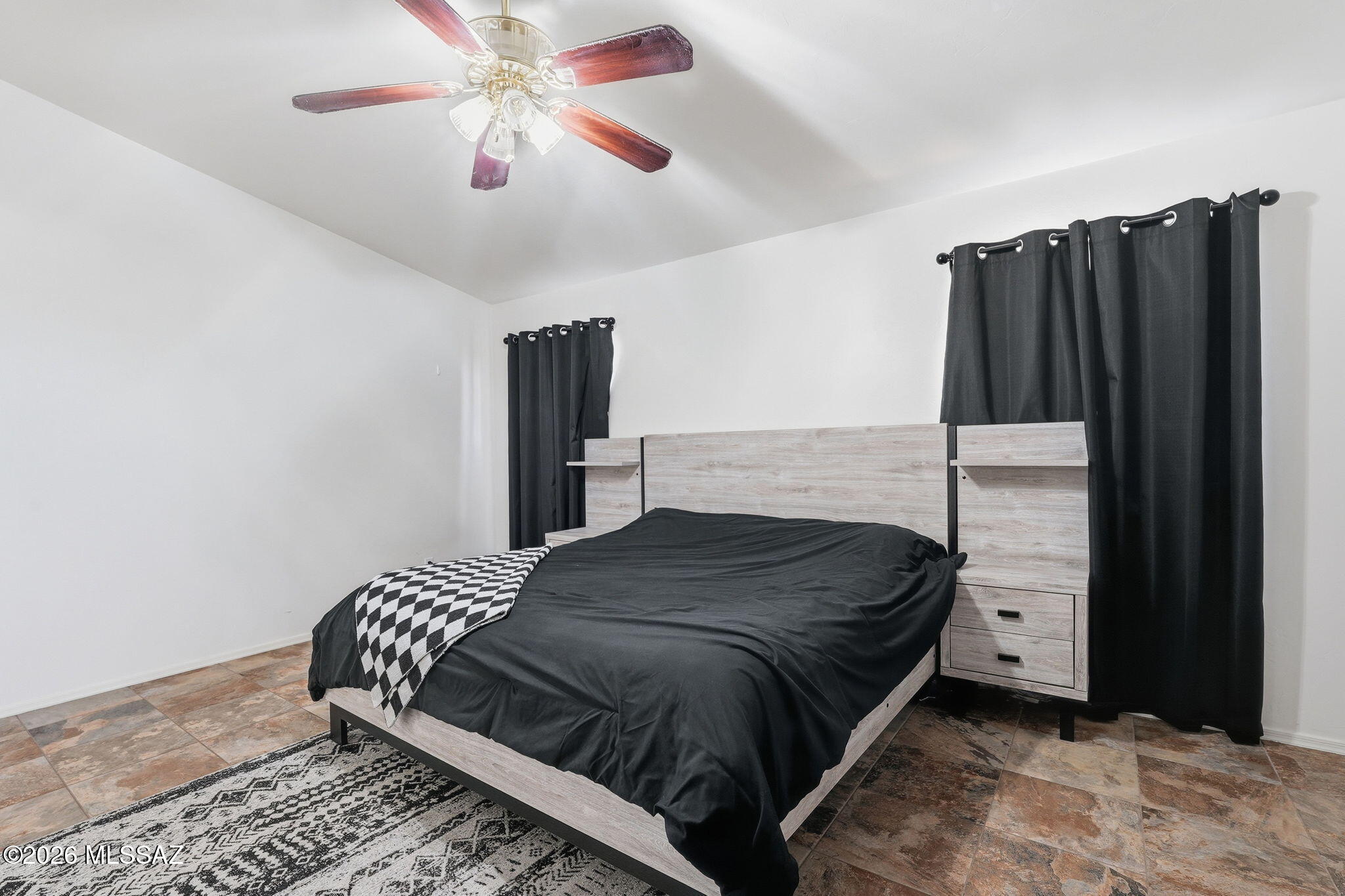 Colonias La Canada (83-219) - Residential
