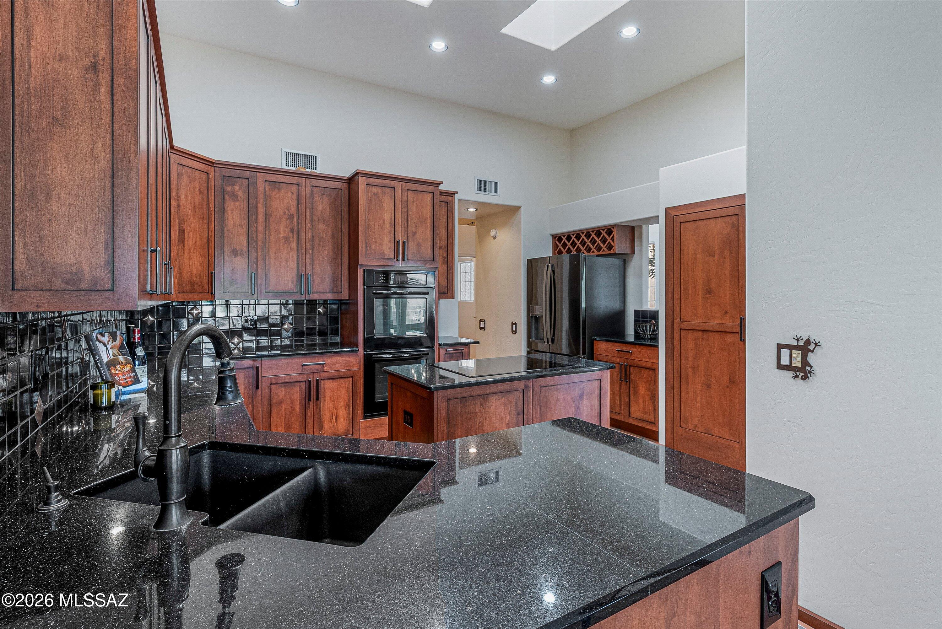 Ridge At La Reserve (The) - Residential