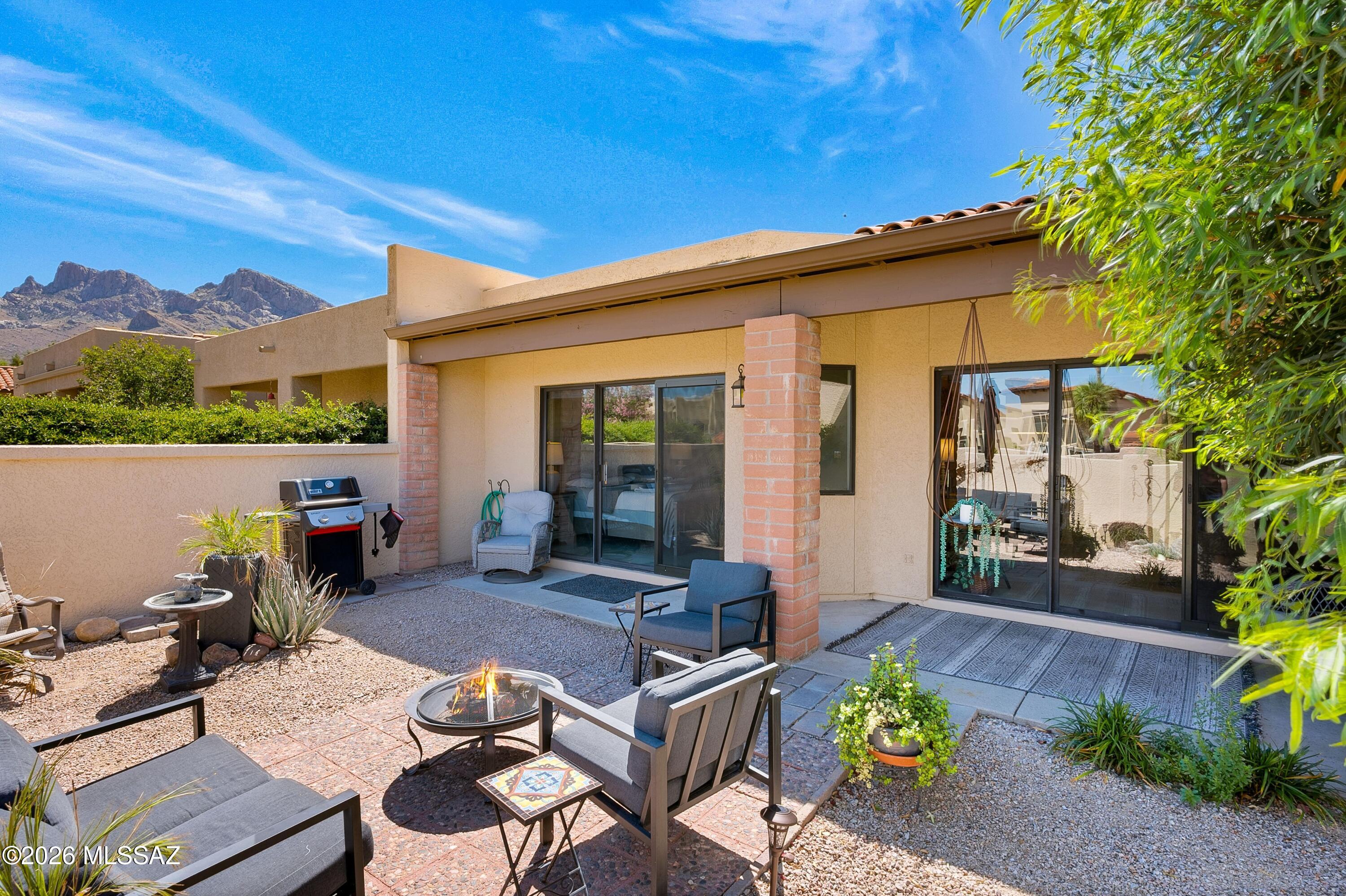 Valle Del Oro Townhomes (1-90) - Residential