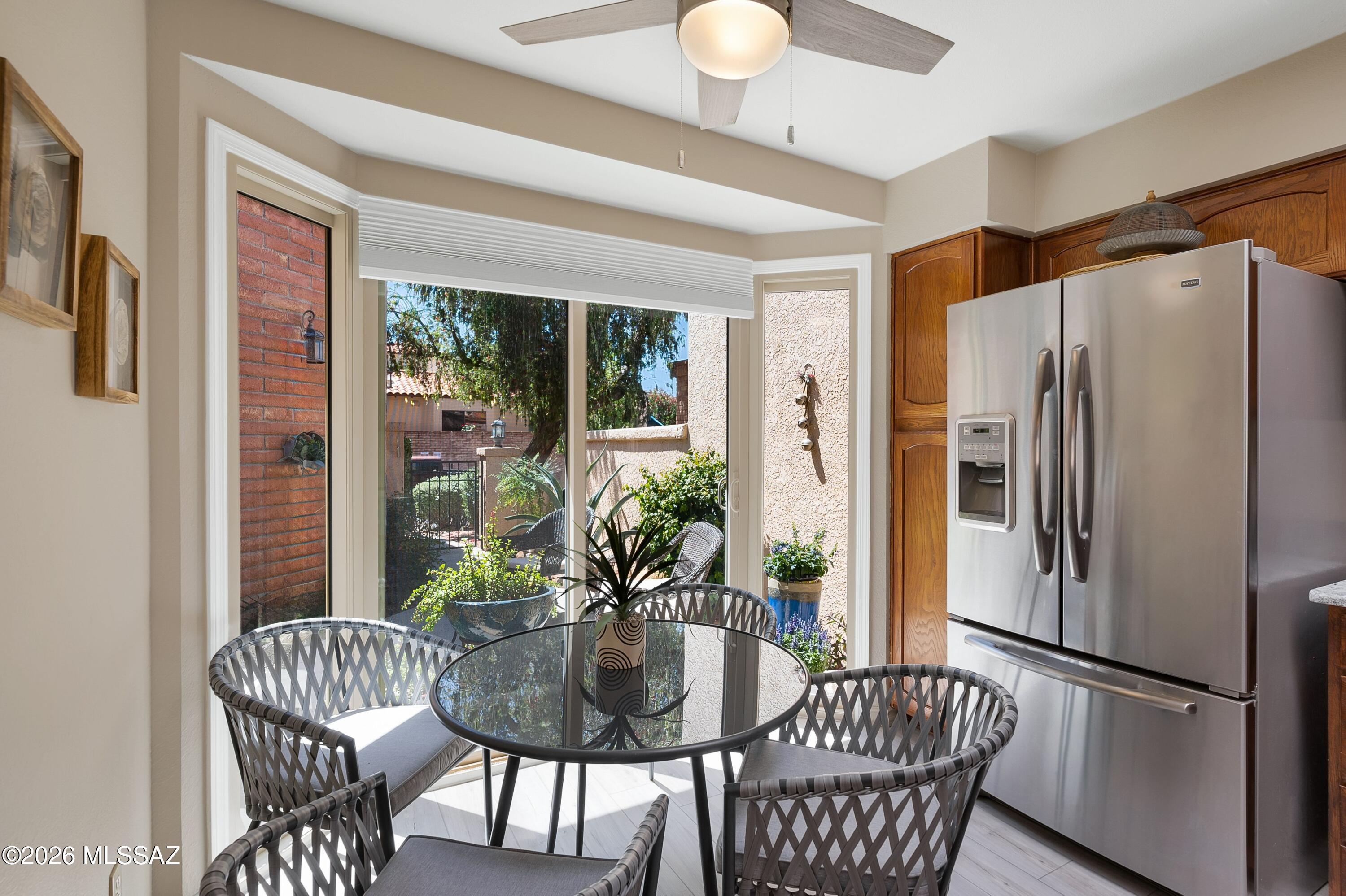 Valle Del Oro Townhomes (1-90) - Residential