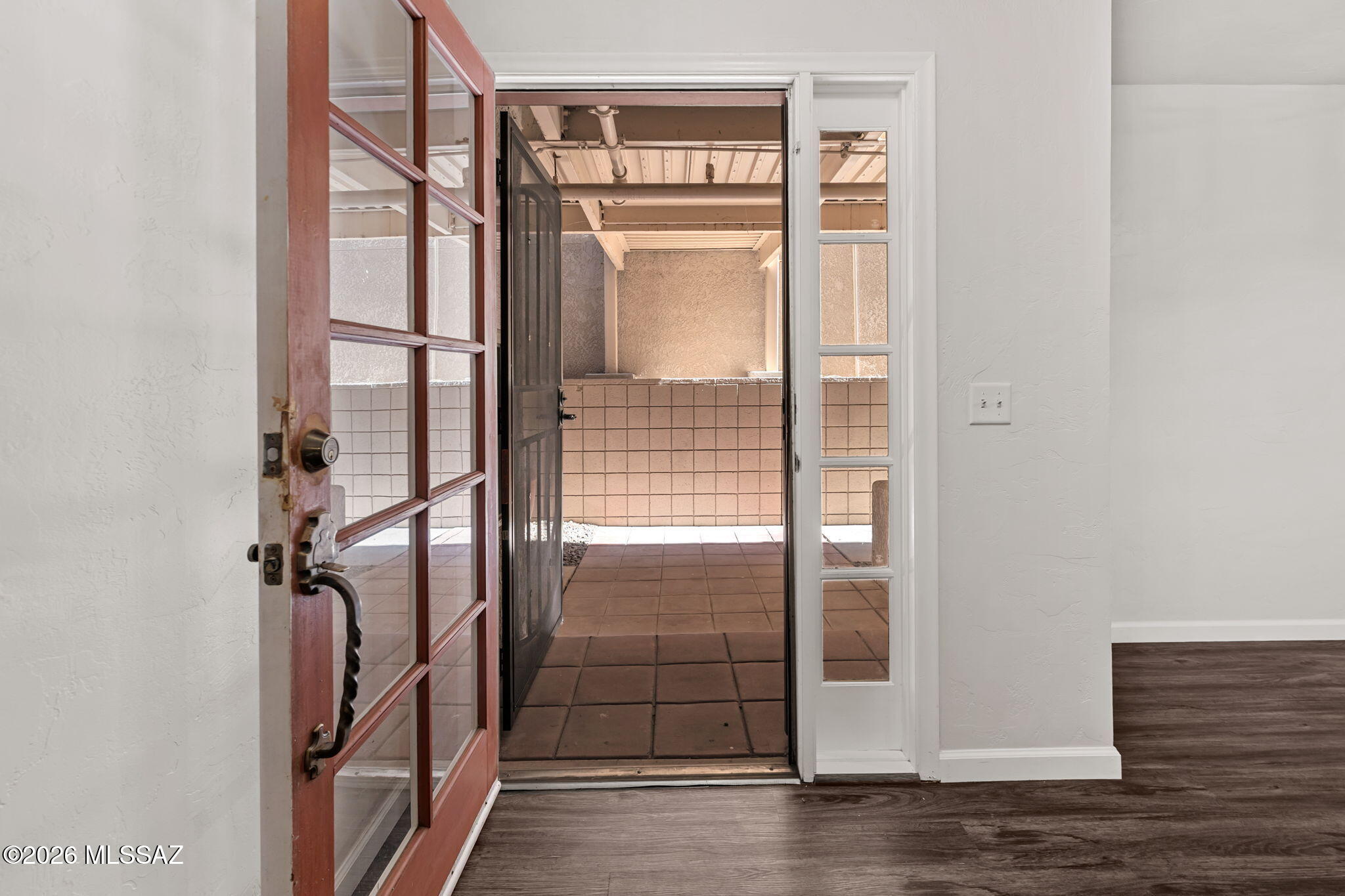 La Vida NO. II - Residential