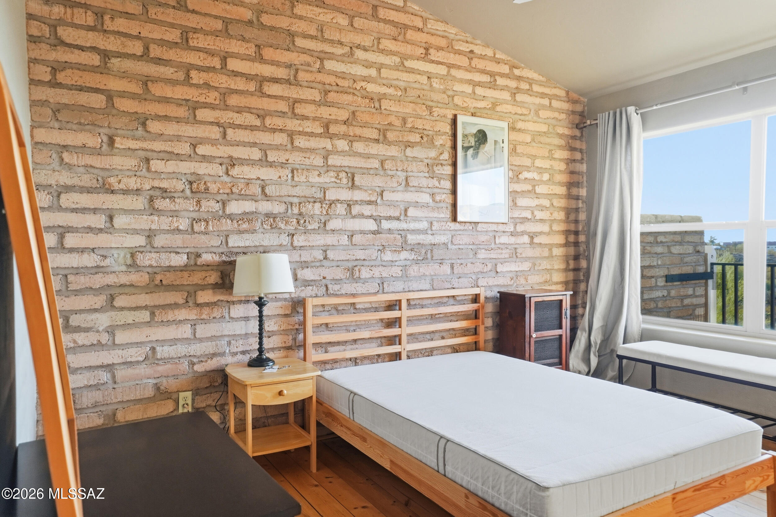 Milagro (1-28) - Residential