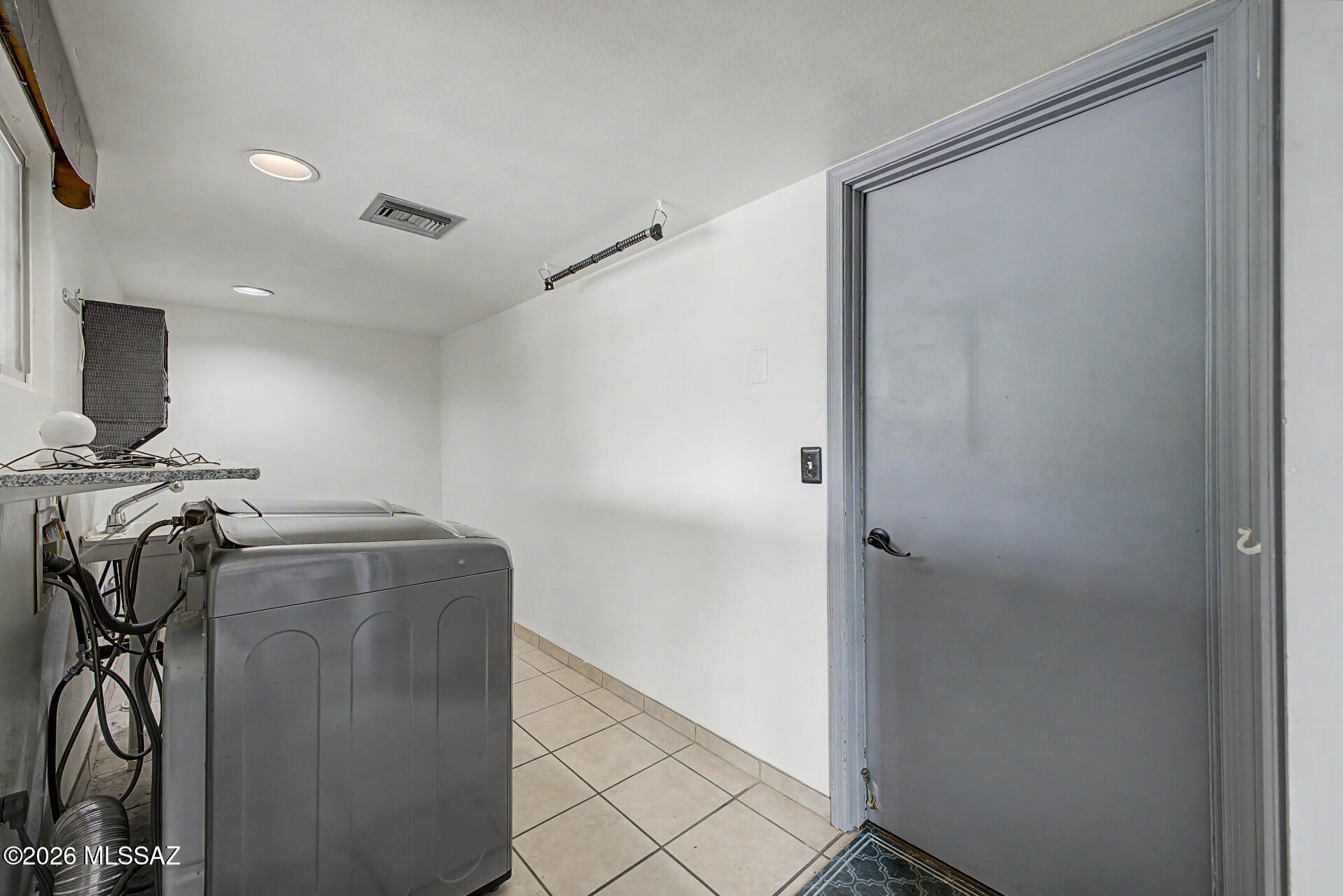 Shadow Roc (1-80) - Residential