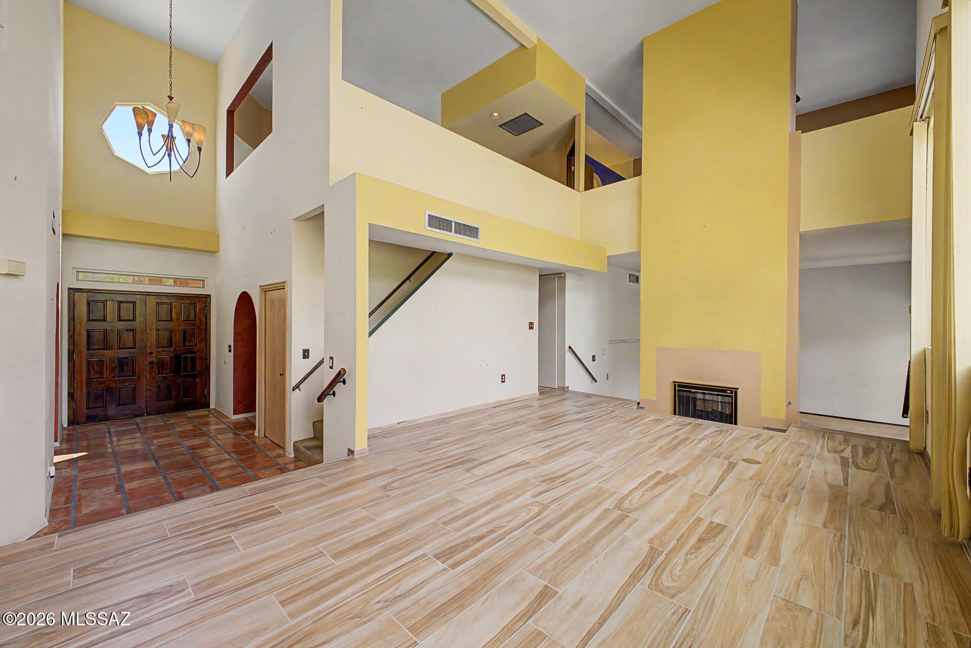 Shadow Roc (1-80) - Residential