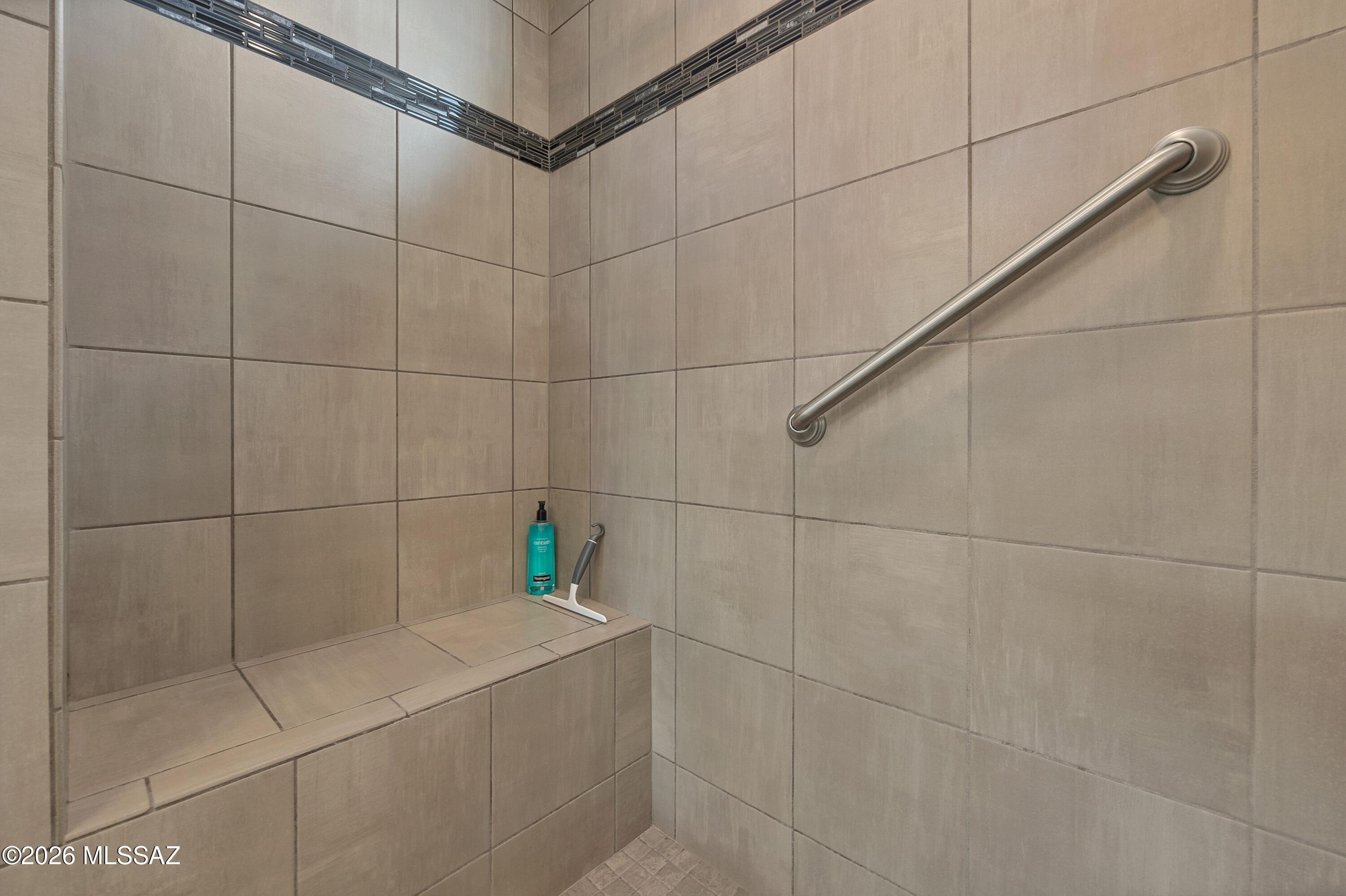 Saddlebrooke - Residential Lease