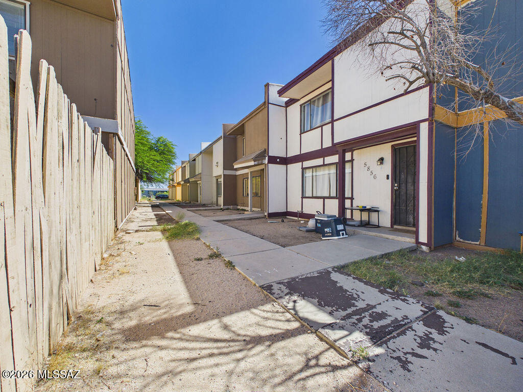 Seller will consider all offers between $175,000-$195,000. Skip the HOA fees and enjoy low-maintenance living in this 2 story 3-bedroom, 2.5-bath townhouse! With a newer HVAC system, dual-pane windows, and no carpet throughout, many of the big-ticket updates are already done. Relax under the covered back patio, take advantage of the covered two-car parking, and enjoy a location that's close to schools, local restaurants, shopping, and public transportation along Campbell Avenue. Whether you're starting out, simplifying your lifestyle, or adding to your investment portfolio, this home is full of opportunity.