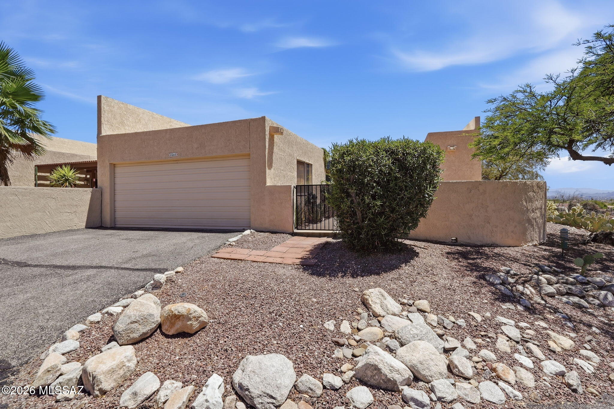 Viewpoint II Townhouses - Residential