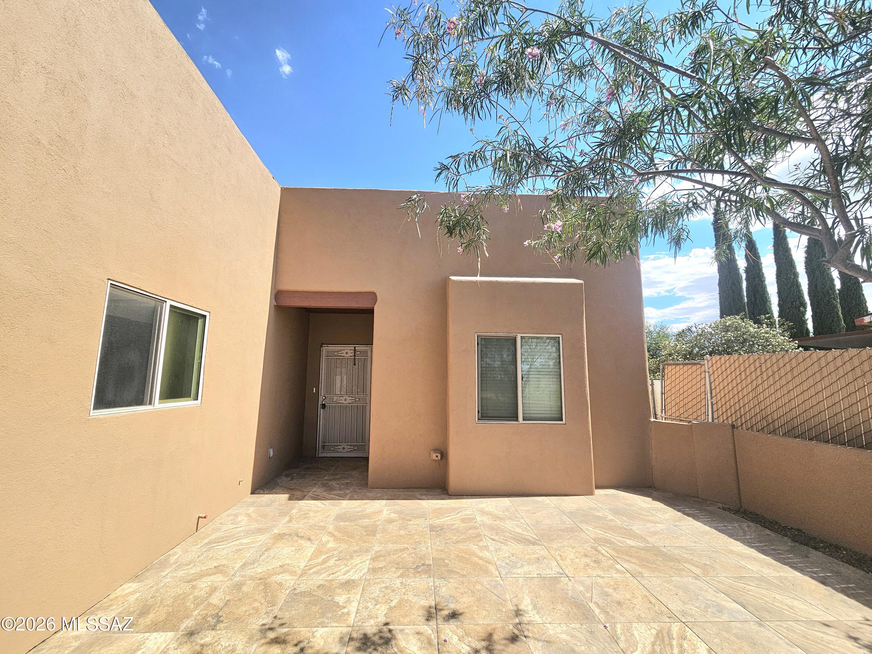 Mescal Lakes - Residential