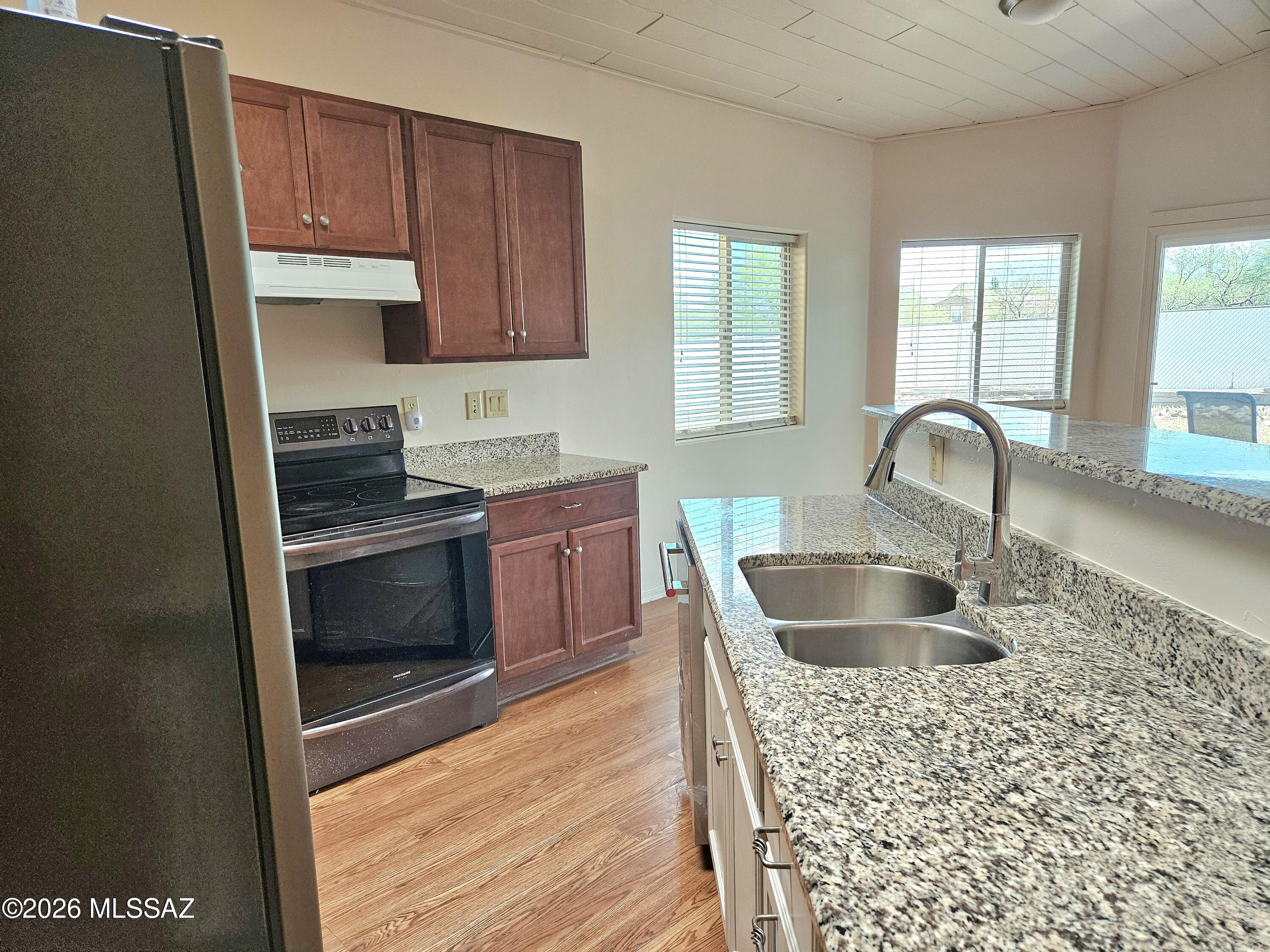 Mescal Lakes - Residential
