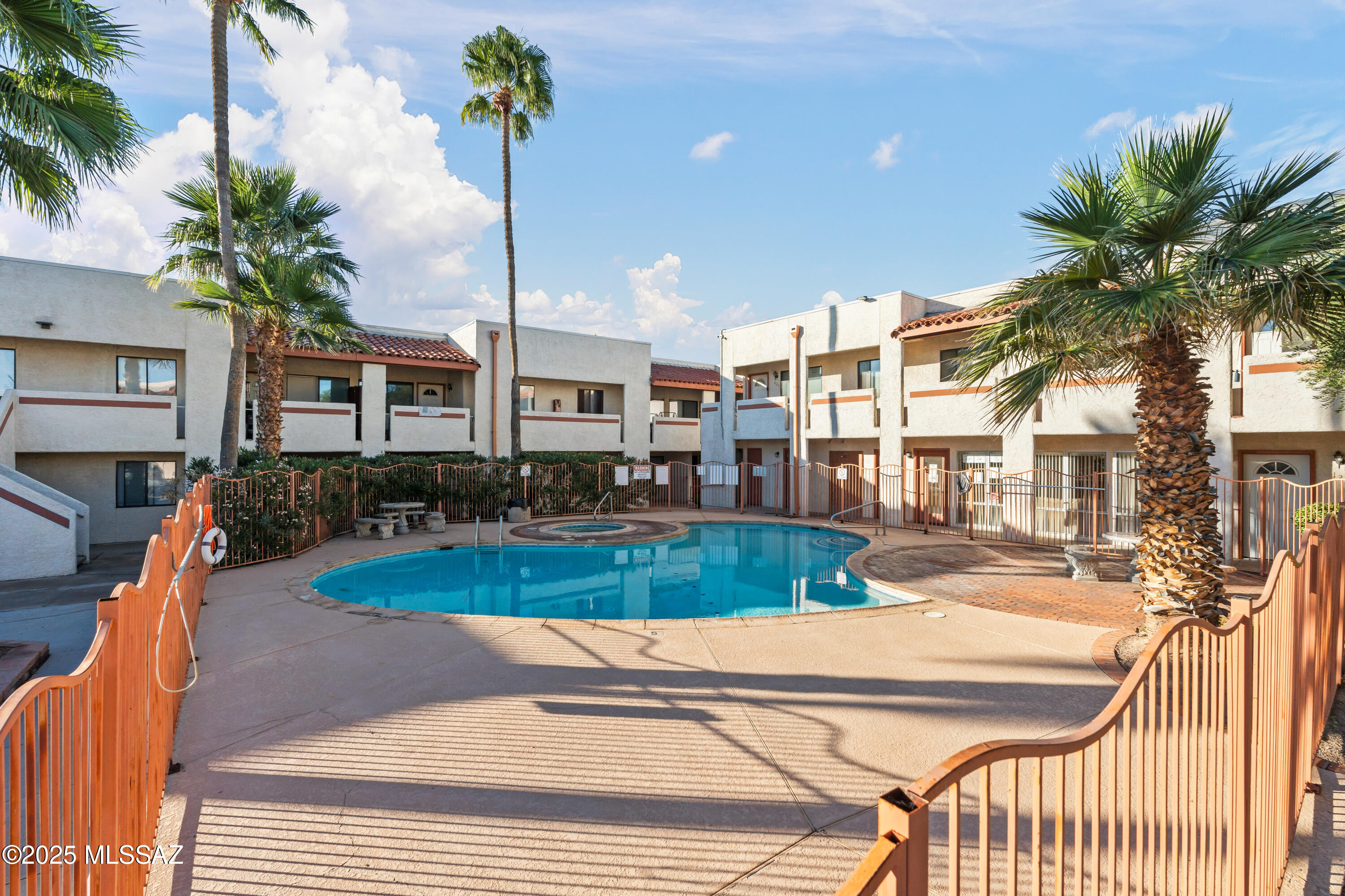 Sierra Madre Condos - Residential