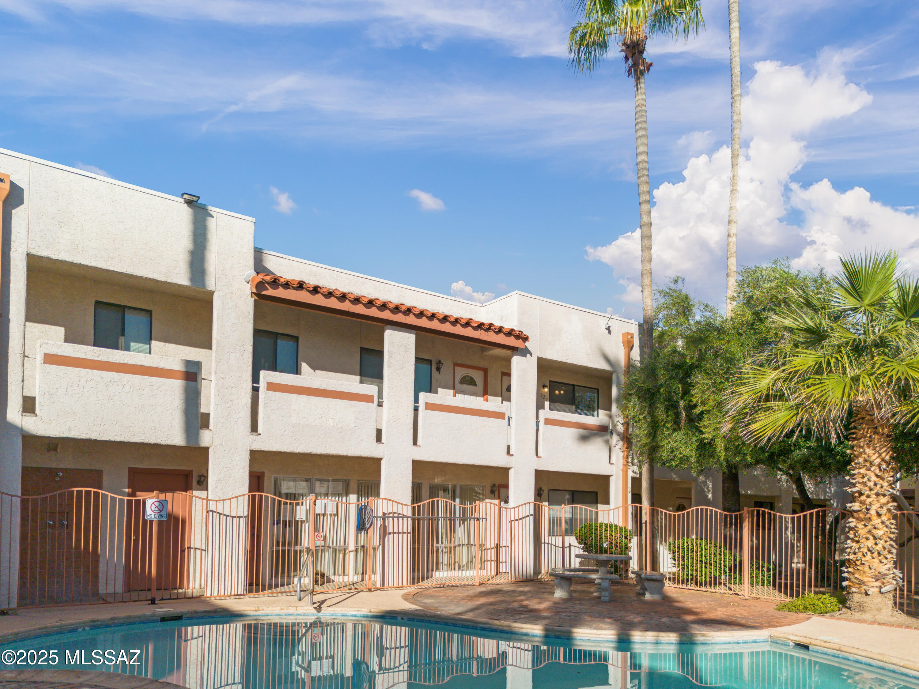 Sierra Madre Condos - Residential