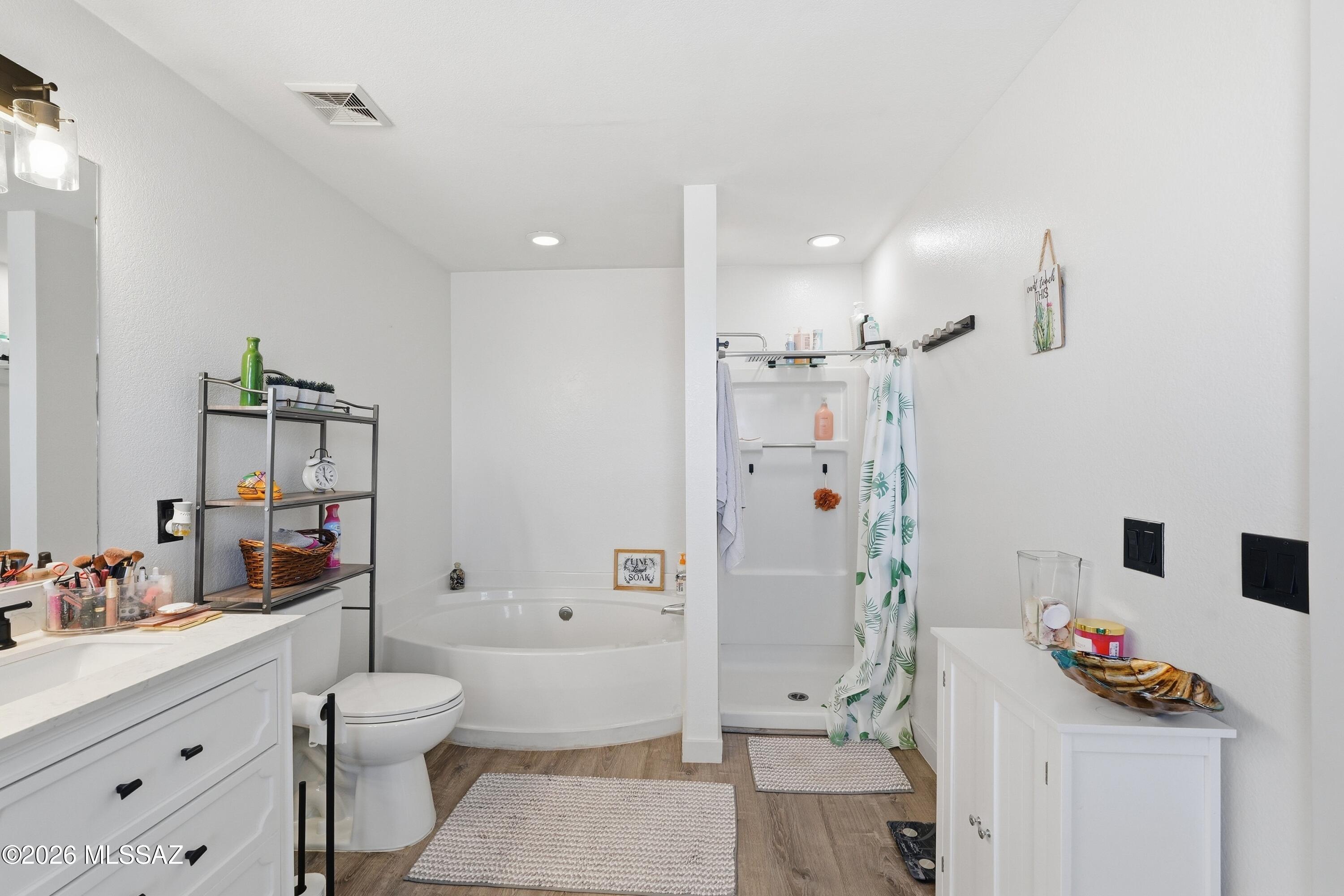 Rancho Del Lago (207-388) - Residential