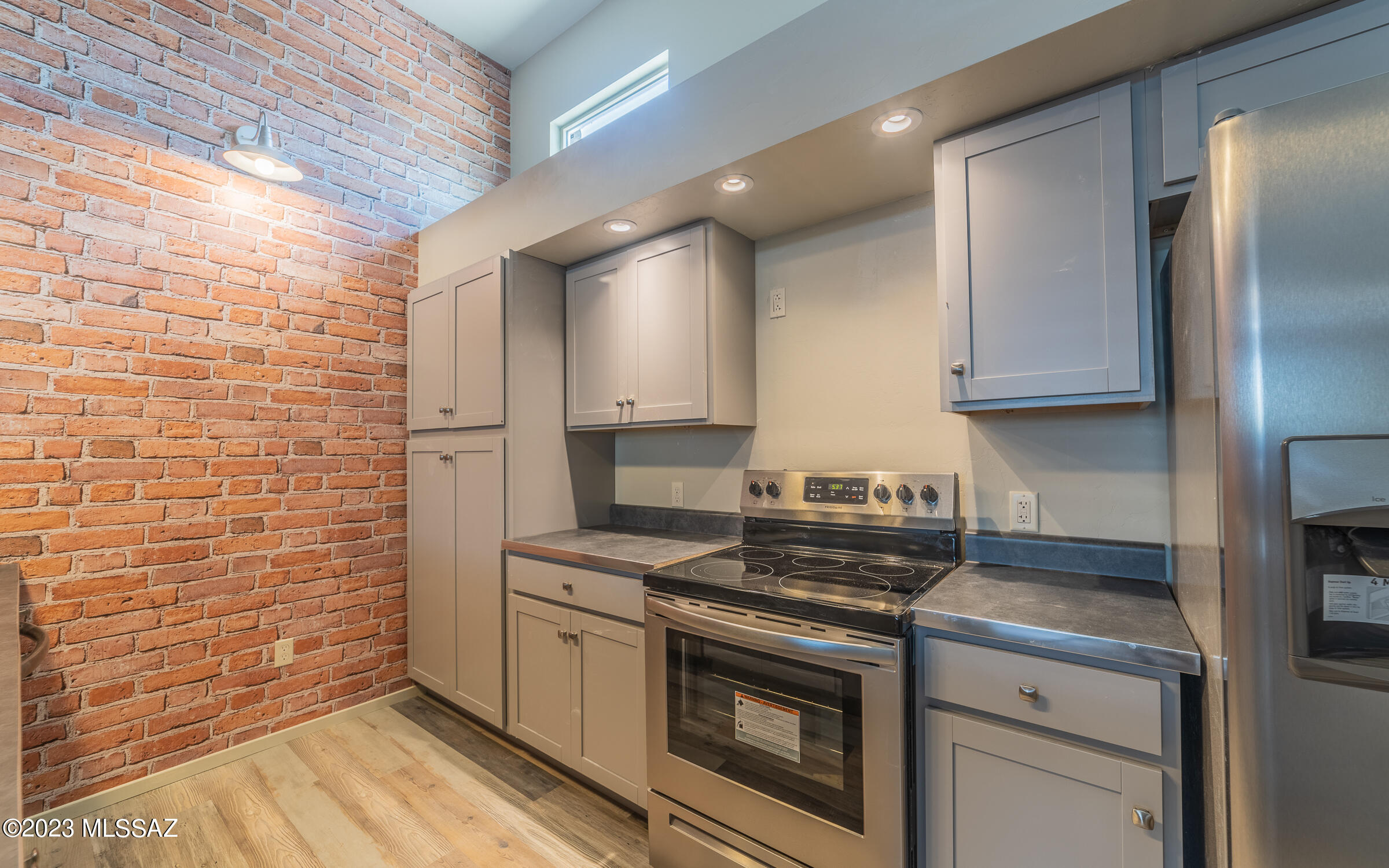 Unsubdivided - Residential Lease