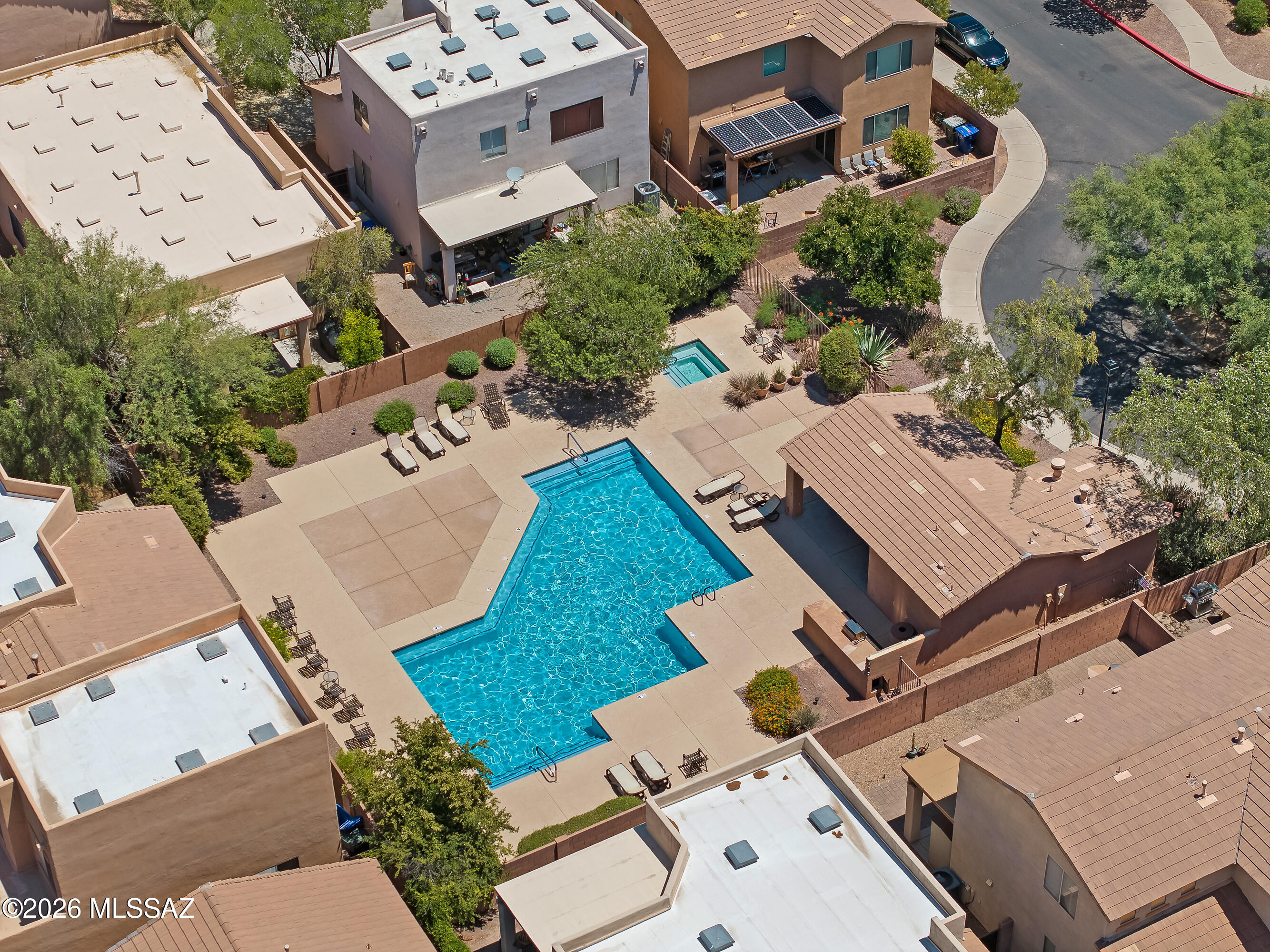 Hacienda Del Rio (1-118) - Residential