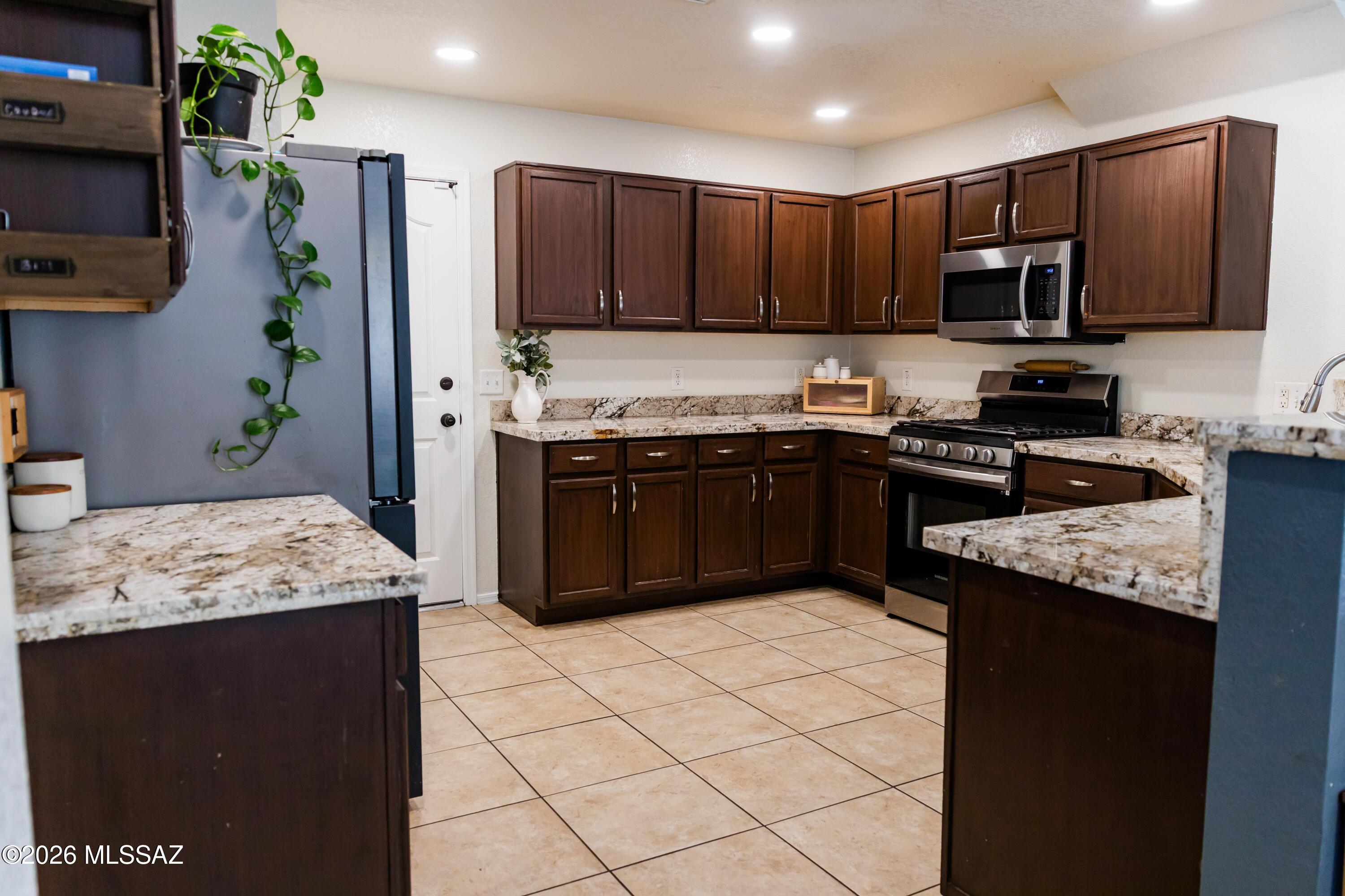Julian Ranch (1-104) - Residential