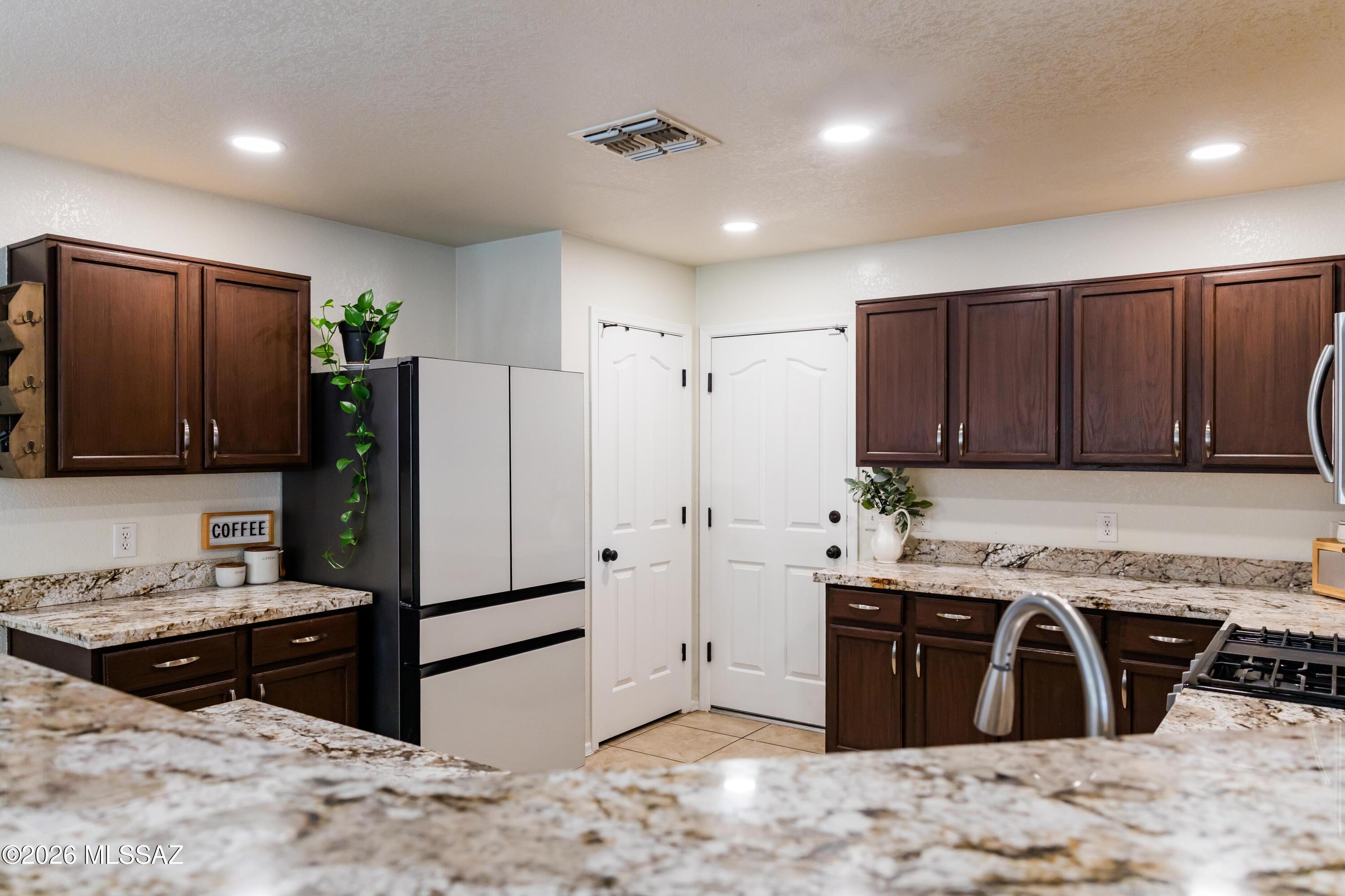 Julian Ranch (1-104) - Residential